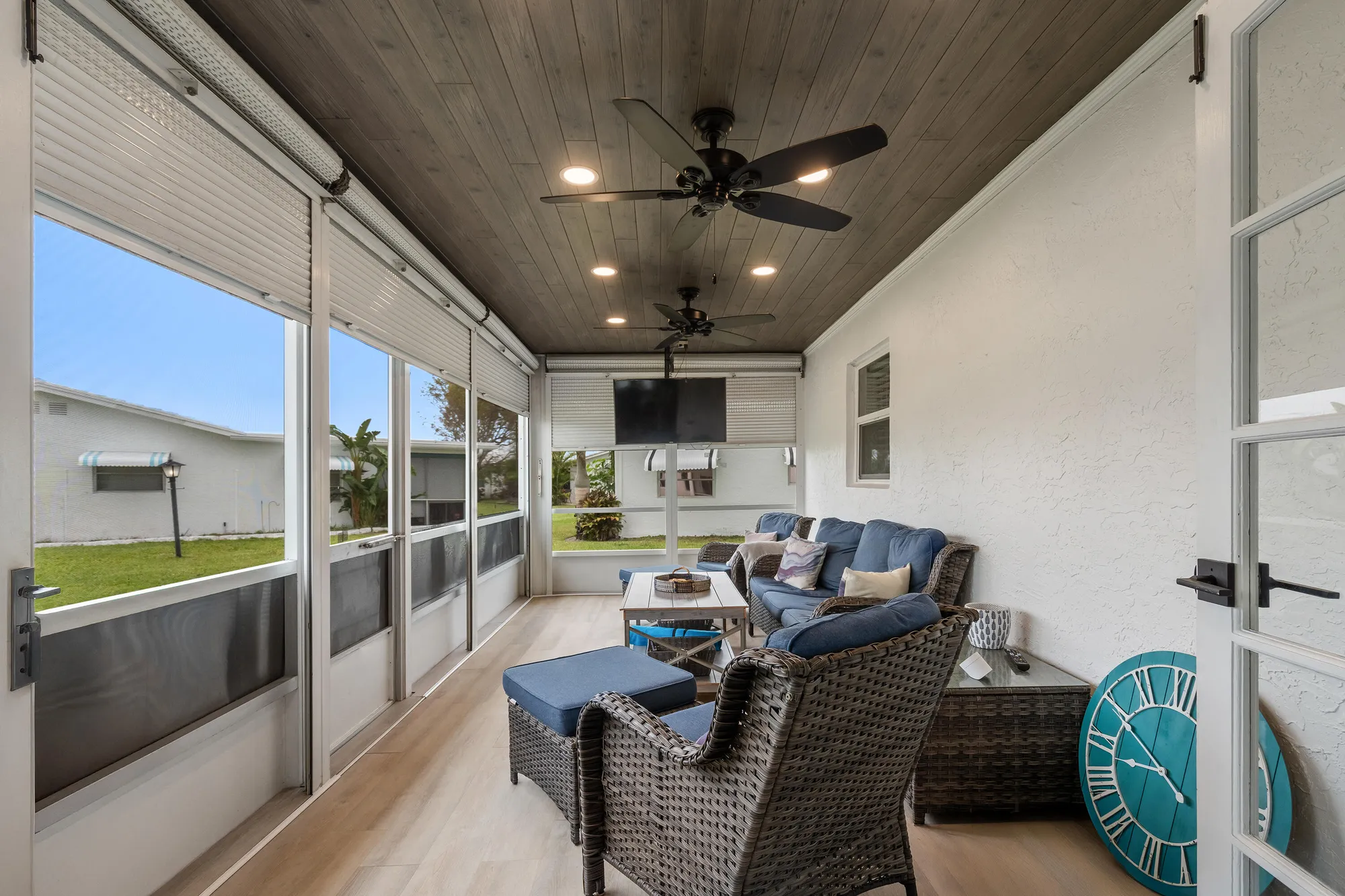 Property Slideshow image 22 of 30 | 2105 alfred dr, Boynton Beach, FL, 33426