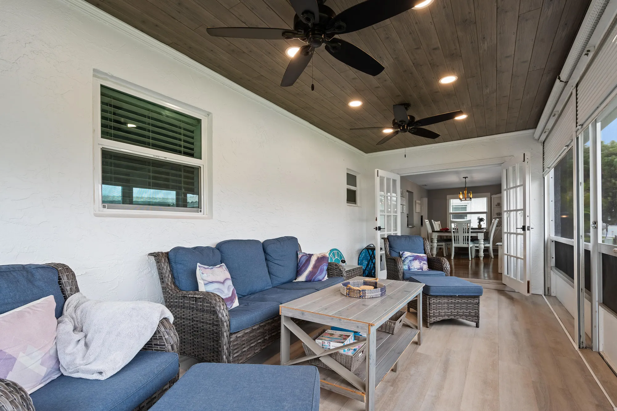 Property Slideshow image 23 of 30 | 2105 alfred dr, Boynton Beach, FL, 33426