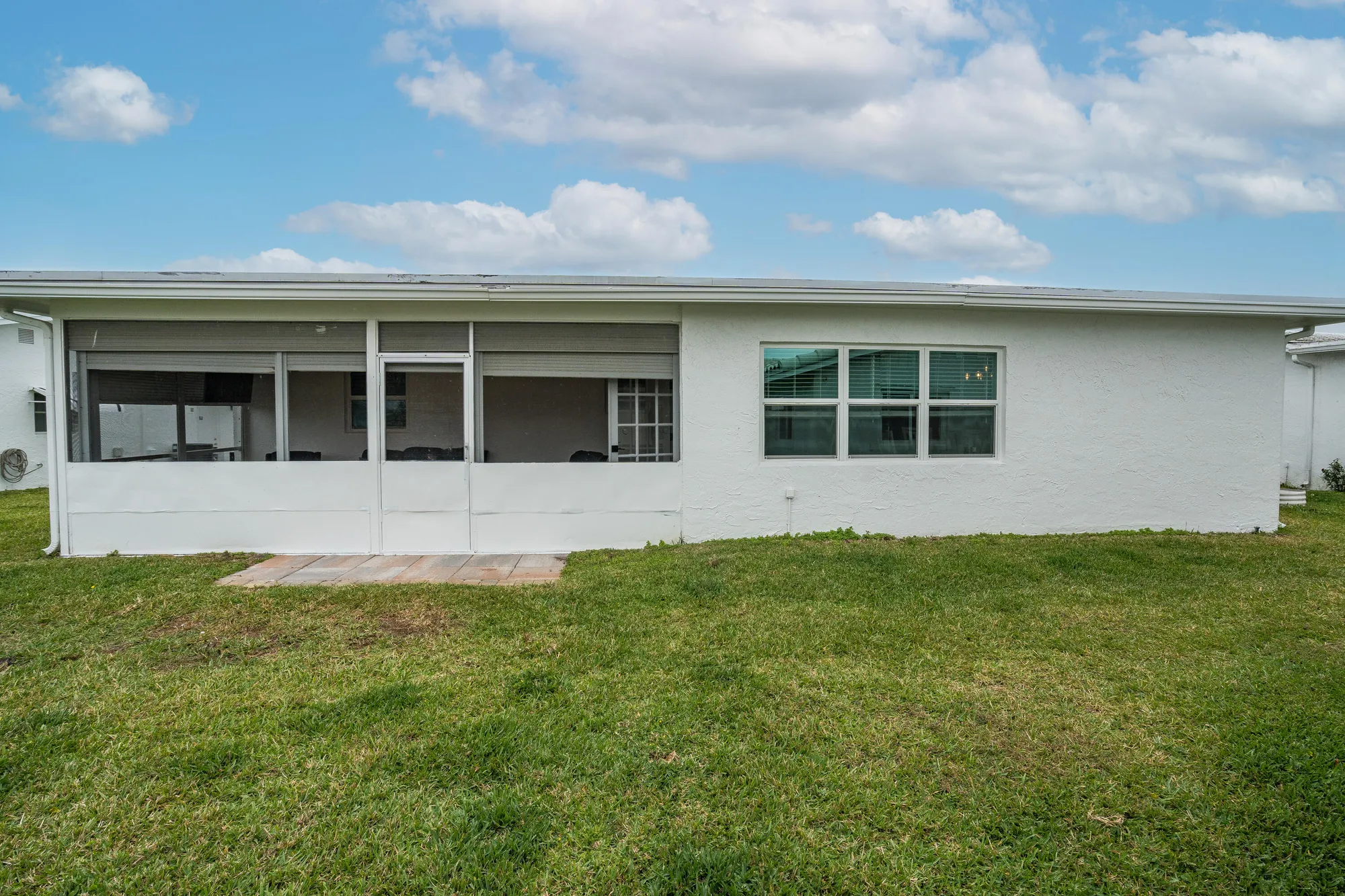 Property Slideshow image 28 of 30 | 2105 alfred dr, Boynton Beach, FL, 33426