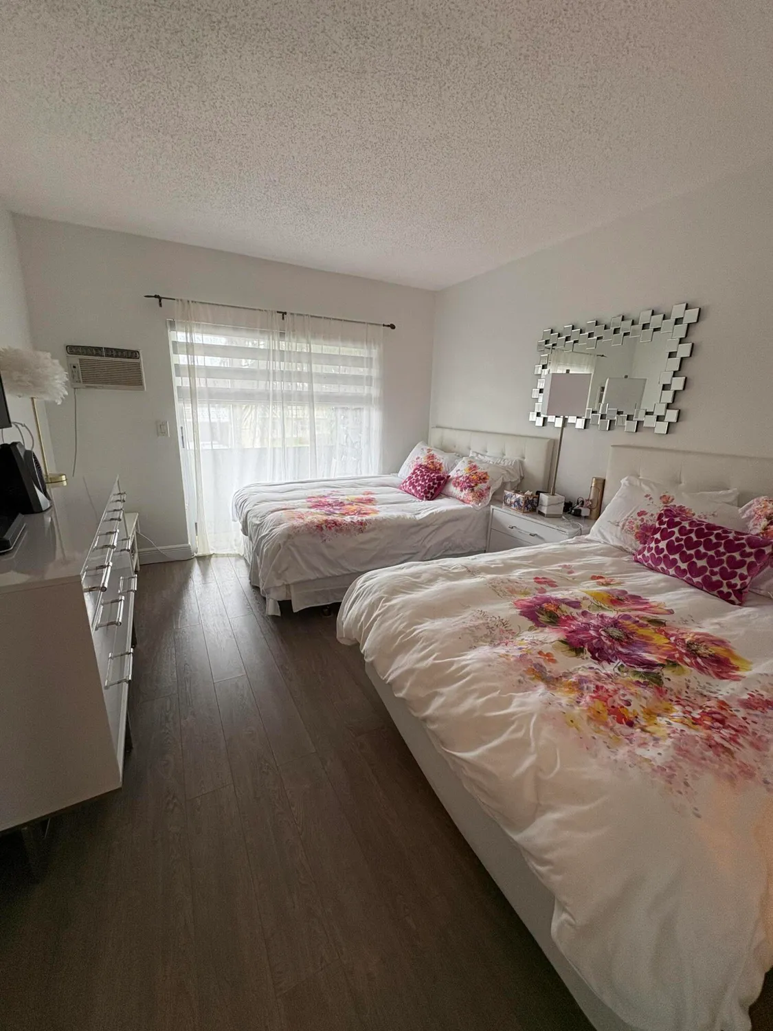 Property Slideshow image 4 of 33 | 138 waltham f, West Palm Beach, FL, 33417