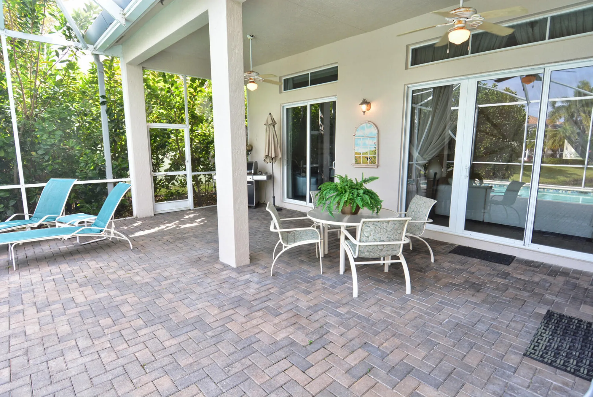 Property Slideshow image 21 of 44 | 11360 sw aspen ln, Port Saint Lucie, FL, 34987