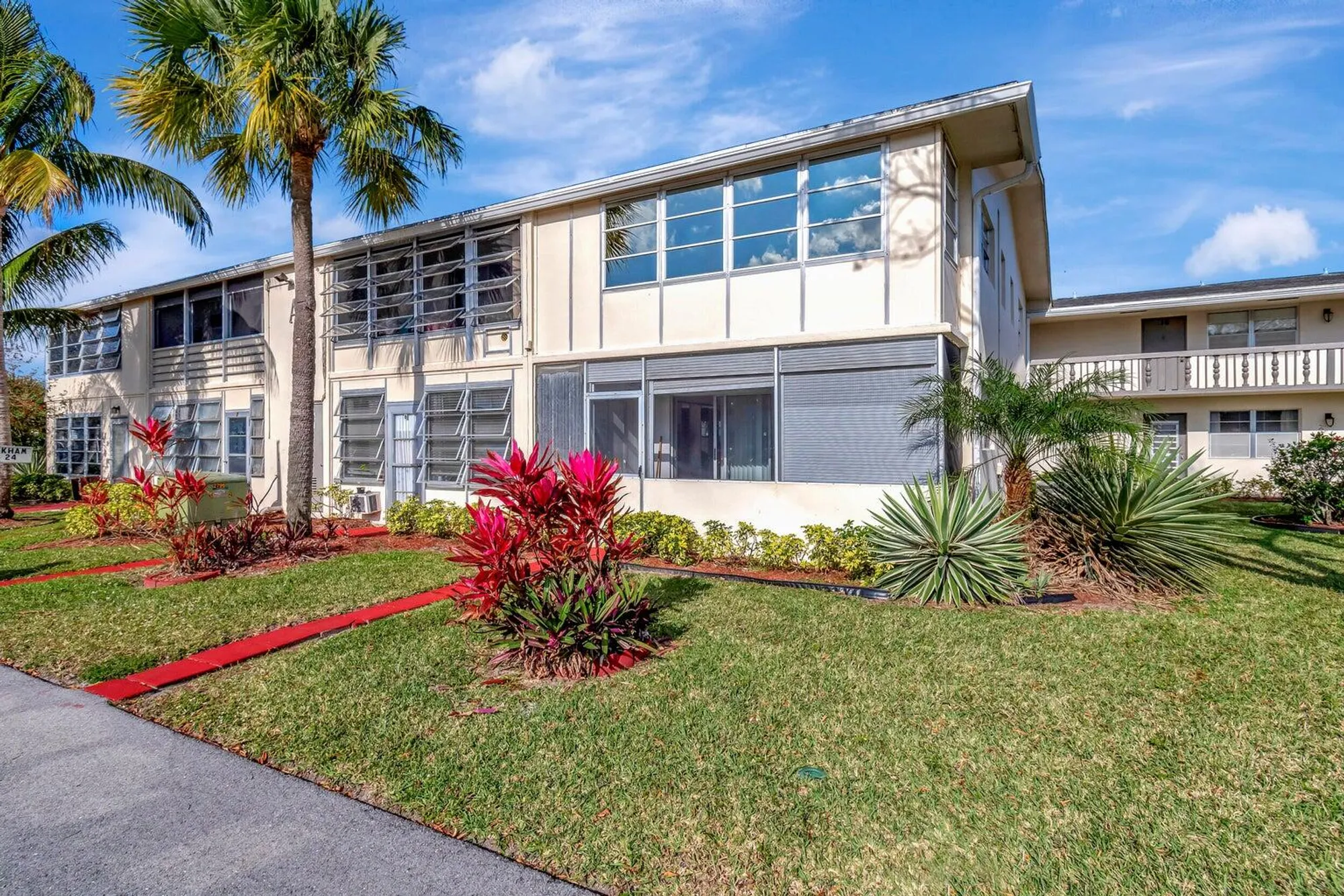 Property Slideshow image 2 of 23 | 5 markham a, Deerfield Beach, FL, 33442