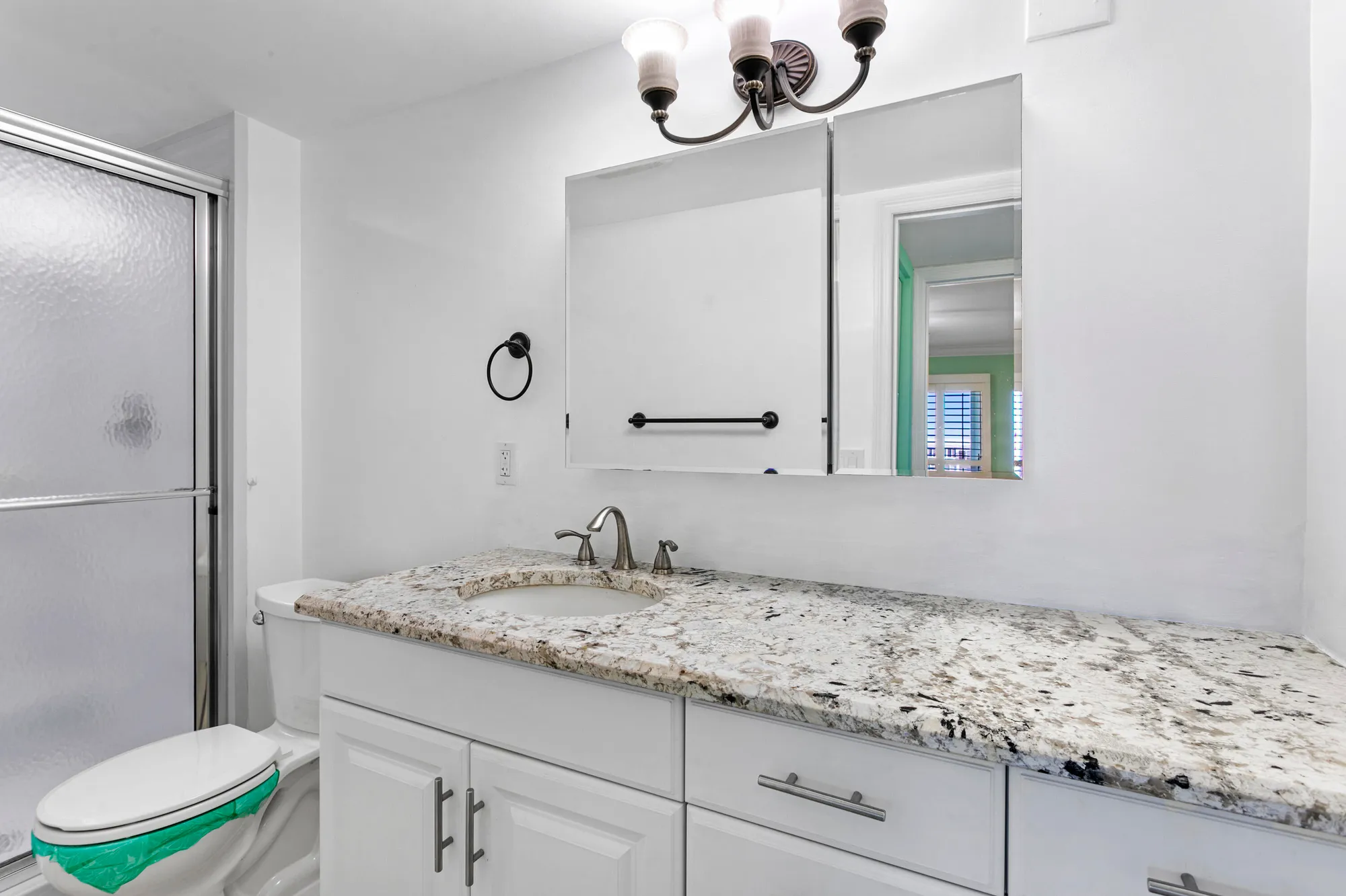 Property Slideshow image 13 of 27 | 310 wellington m, West Palm Beach, FL, 33417