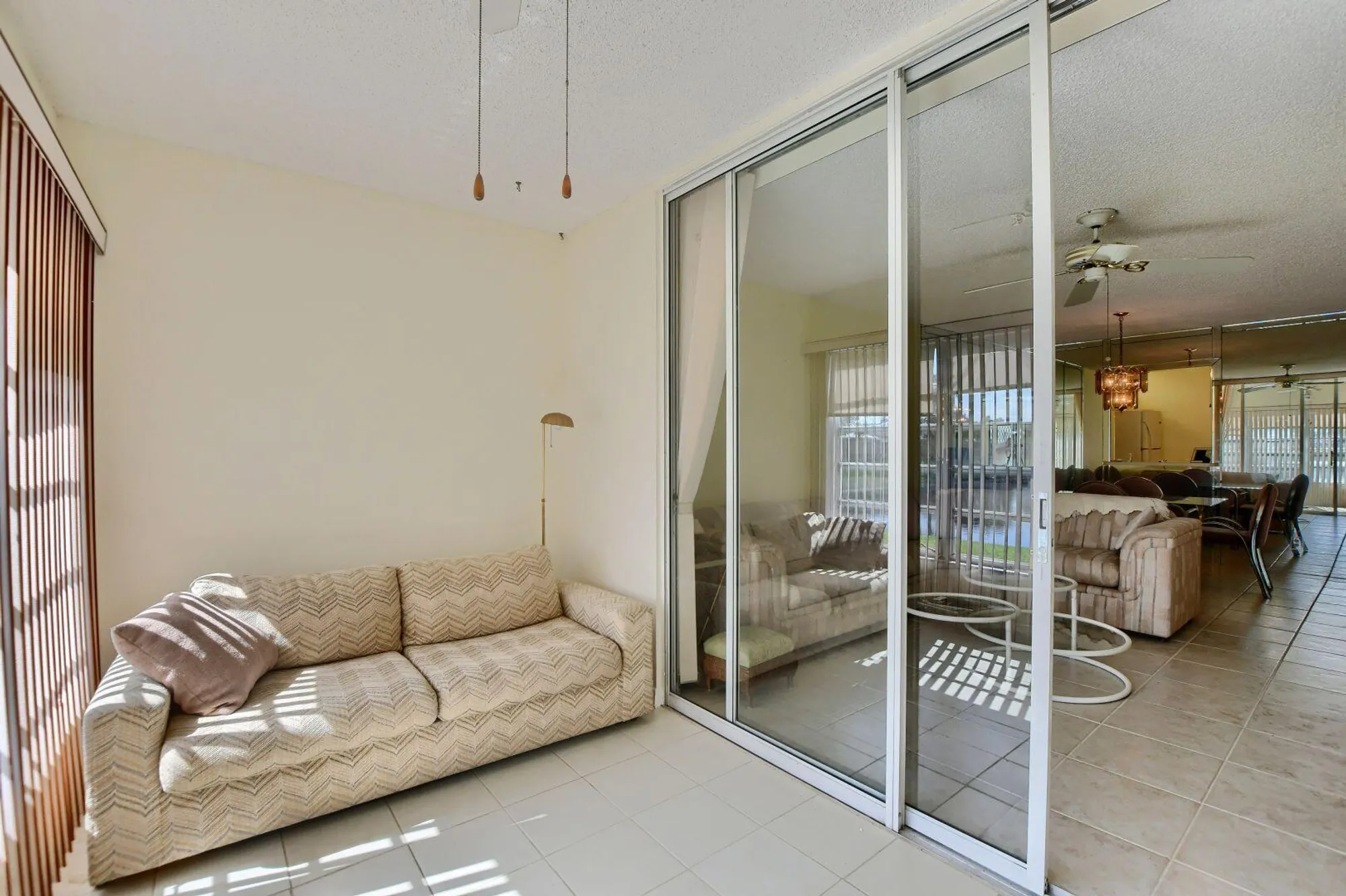 Property Slideshow image 13 of 41 | 9244 flynn cir 4, Boca Raton, FL, 33496