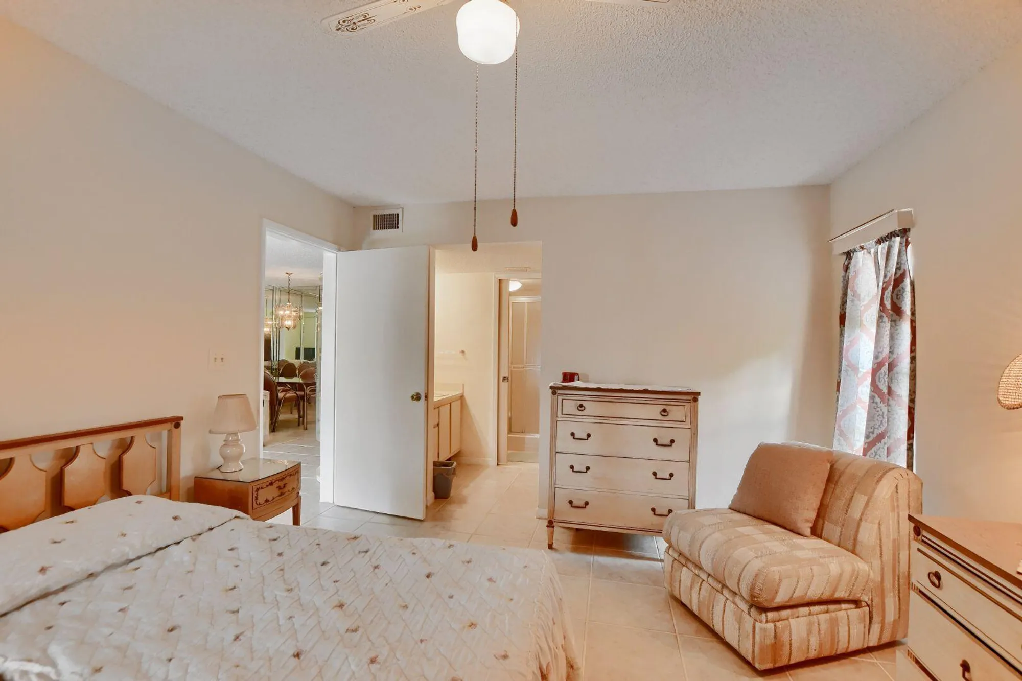 Property Slideshow image 17 of 41 | 9244 flynn cir 4, Boca Raton, FL, 33496