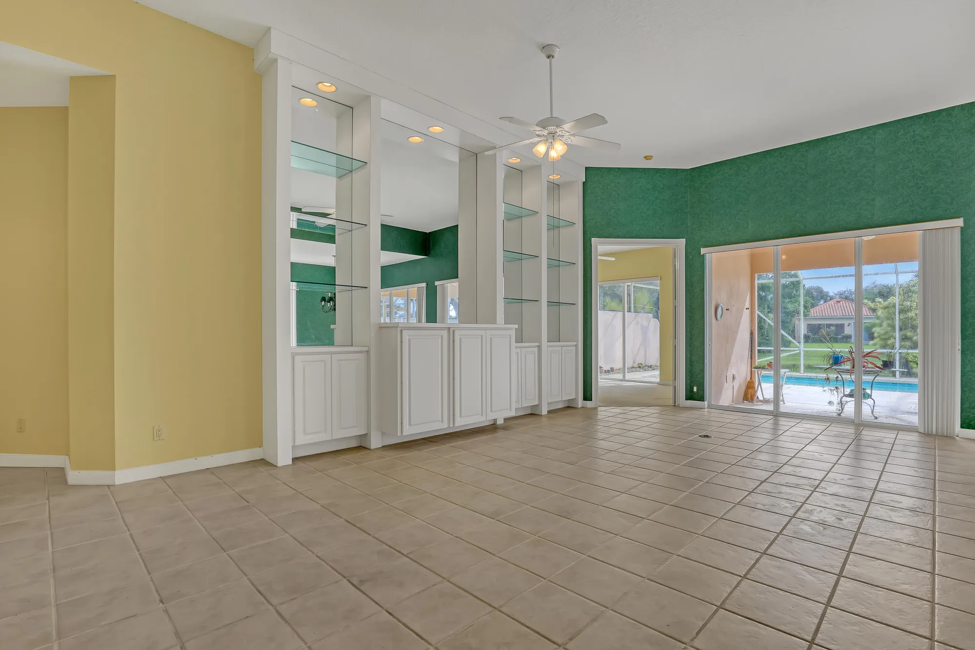 Property Slideshow image 6 of 48 | 2828 kittbuck way, West Palm Beach, FL, 33411