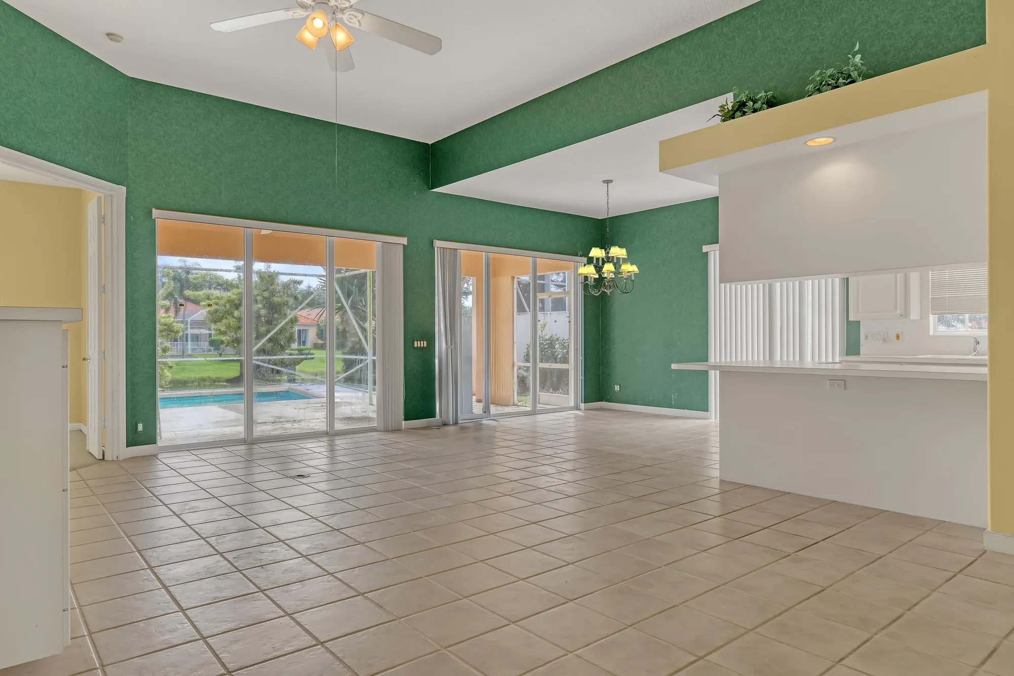 Property Slideshow image 7 of 48 | 2828 kittbuck way, West Palm Beach, FL, 33411