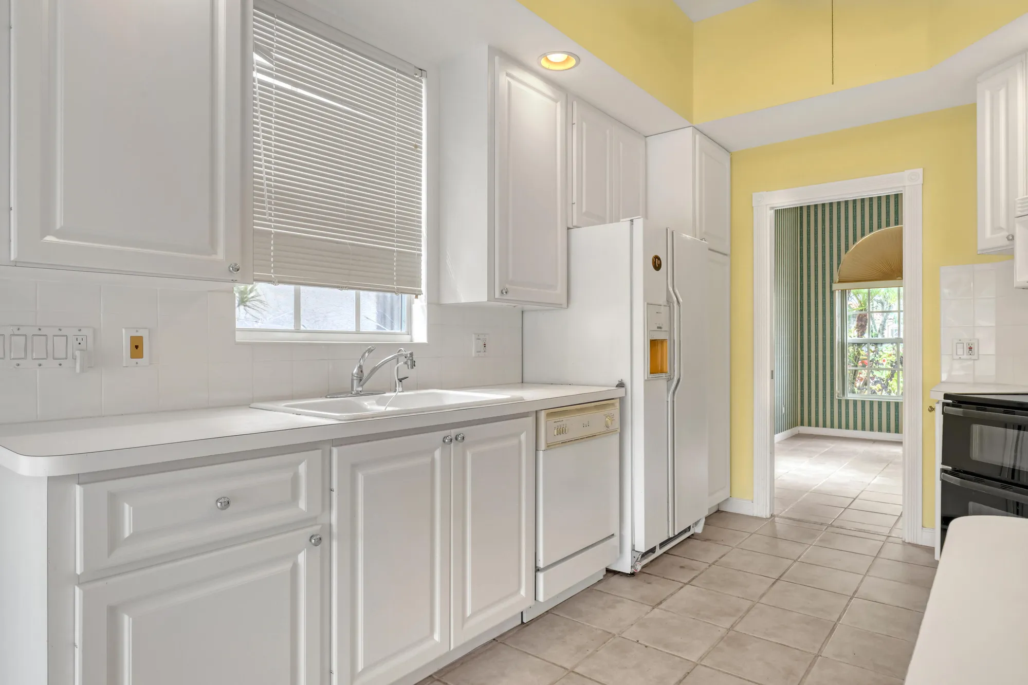 Property Slideshow image 15 of 48 | 2828 kittbuck way, West Palm Beach, FL, 33411