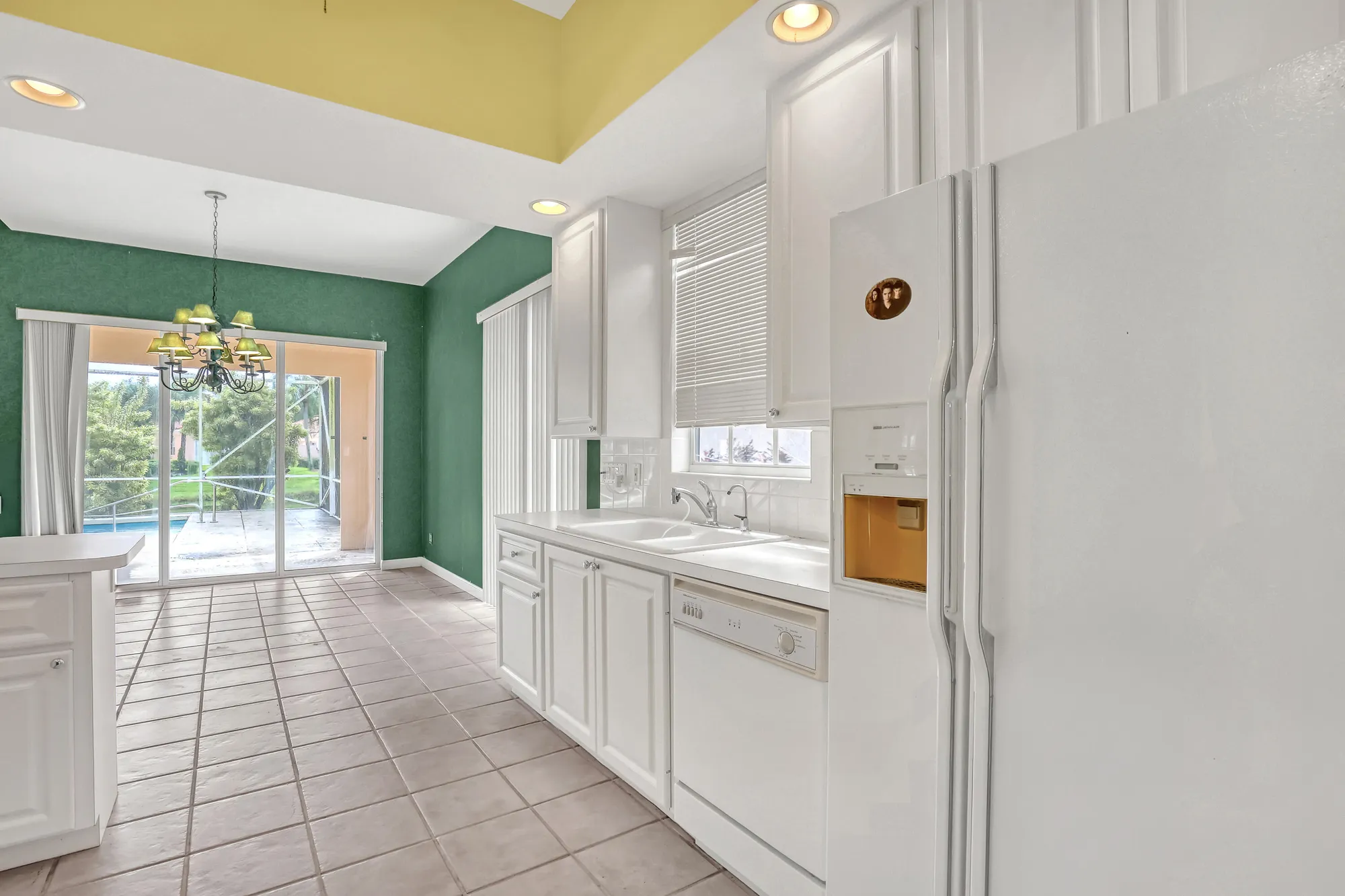Property Slideshow image 23 of 48 | 2828 kittbuck way, West Palm Beach, FL, 33411