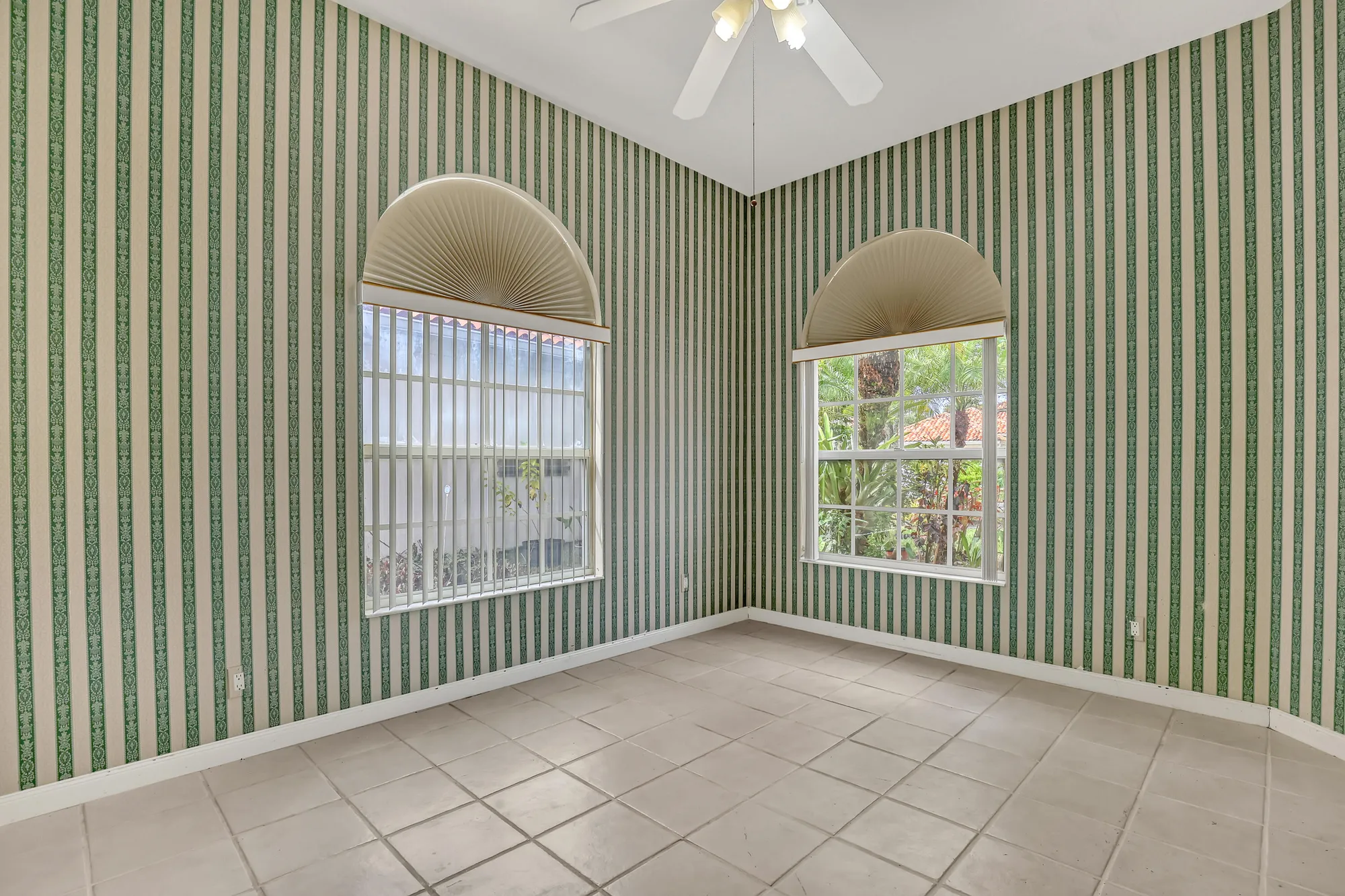 Property Slideshow image 24 of 48 | 2828 kittbuck way, West Palm Beach, FL, 33411
