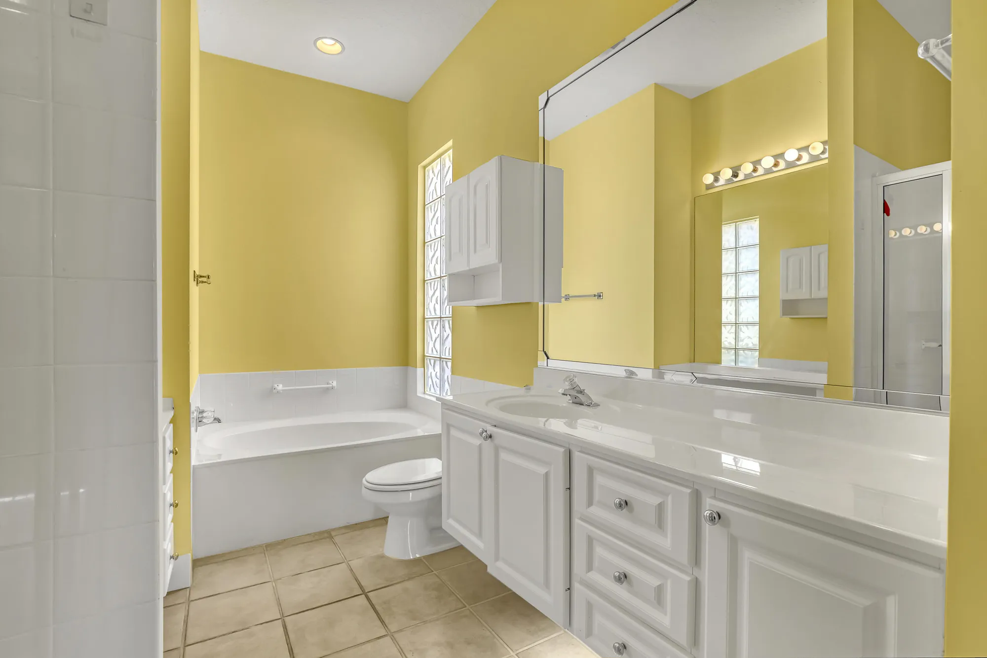 Property Slideshow image 26 of 48 | 2828 kittbuck way, West Palm Beach, FL, 33411