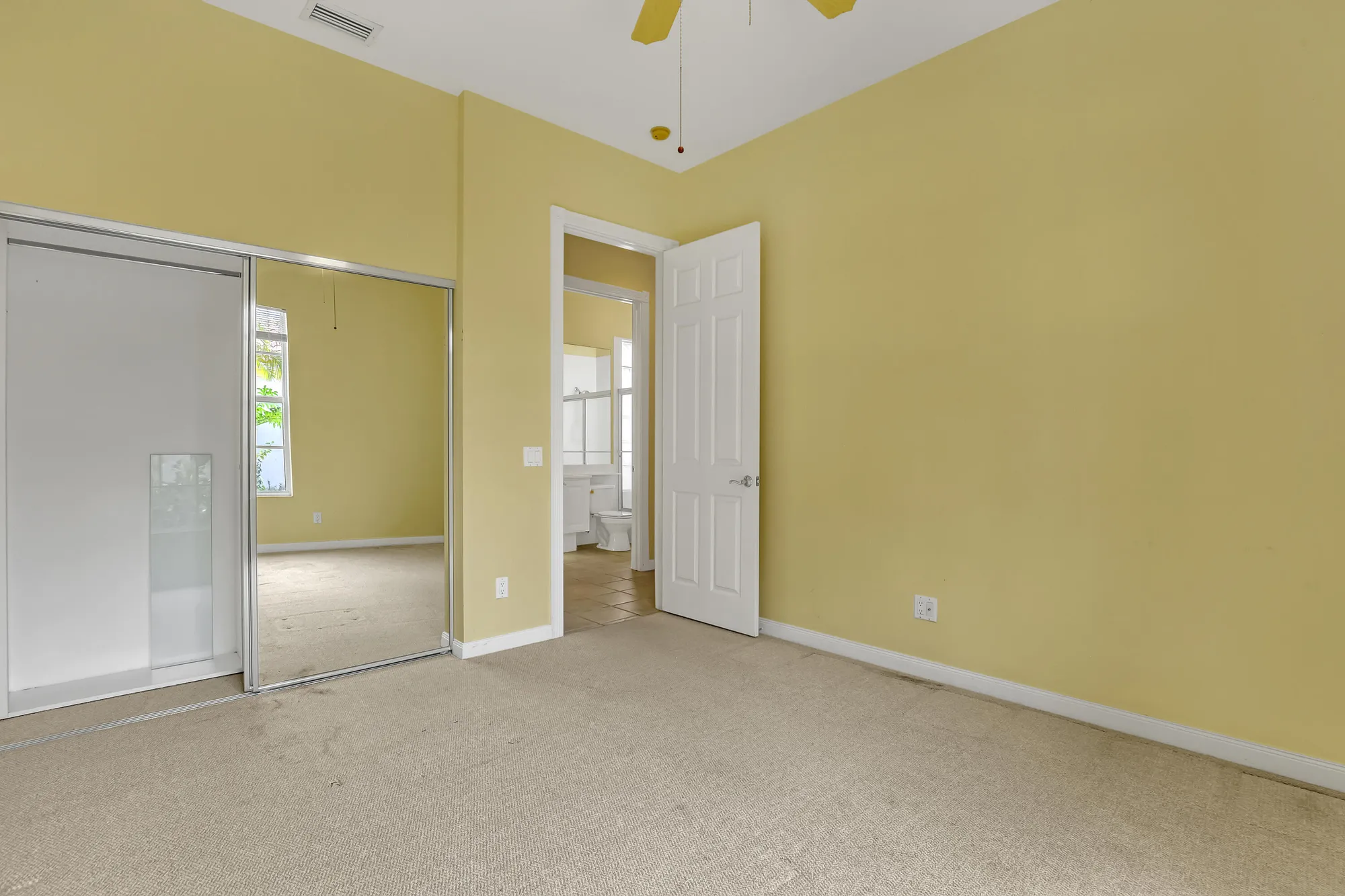 Property Slideshow image 33 of 48 | 2828 kittbuck way, West Palm Beach, FL, 33411