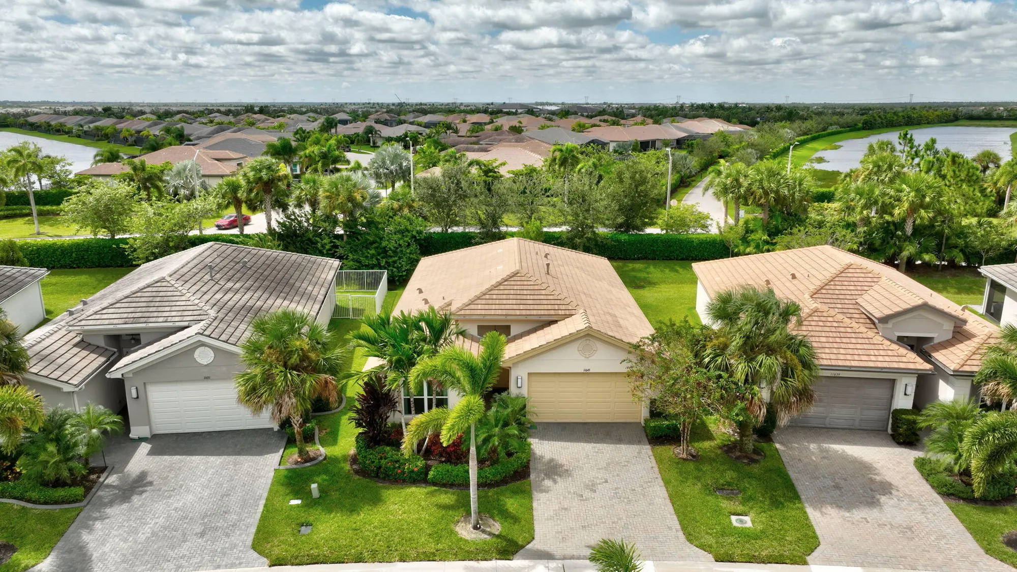 Property Slideshow image 38 of 57 | 11645 sw hawkins ter, Port Saint Lucie, FL, 34987