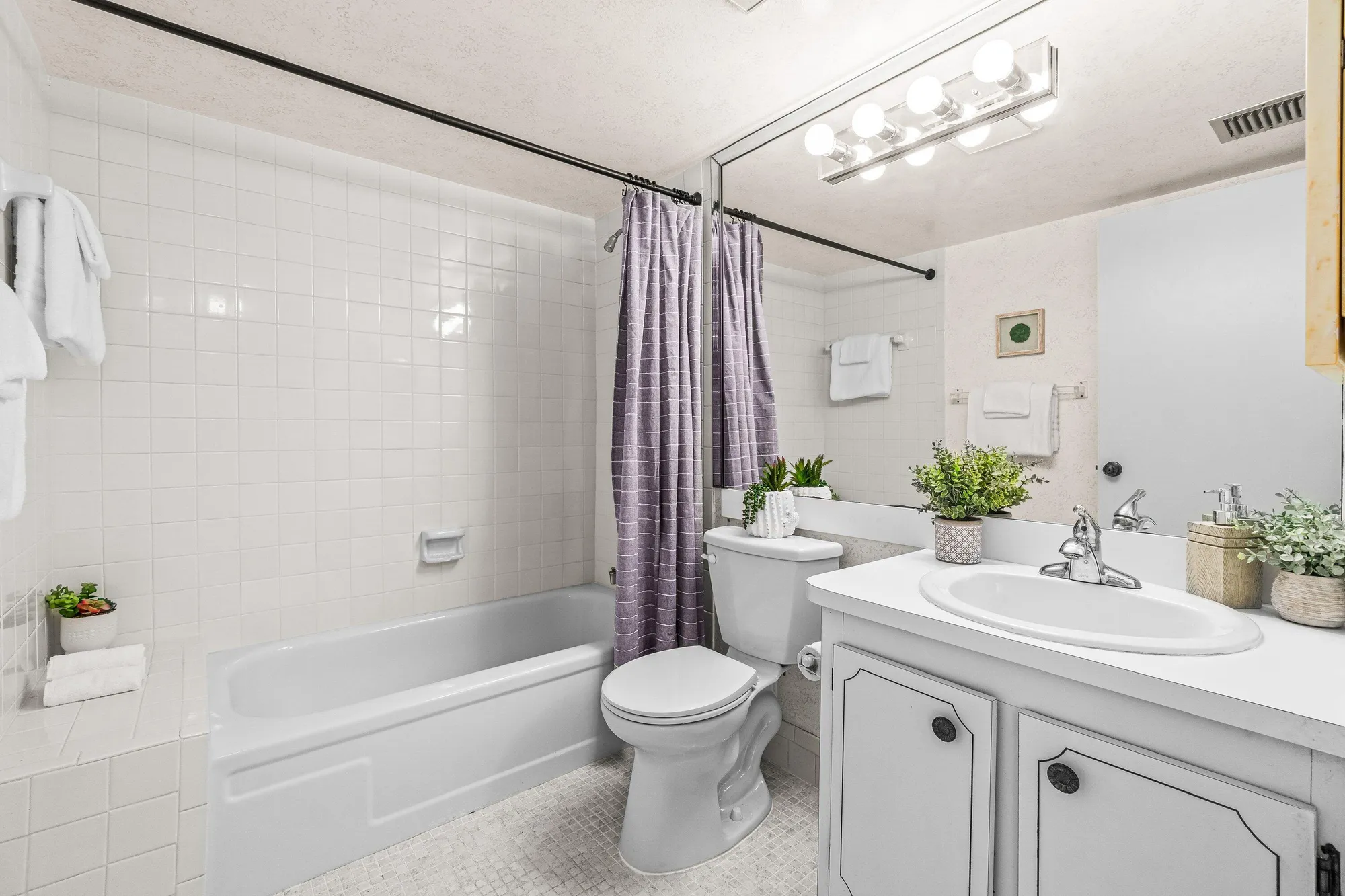 Property Slideshow image 15 of 37 | 14671 bonaire blvd 409, Delray Beach, FL, 33446