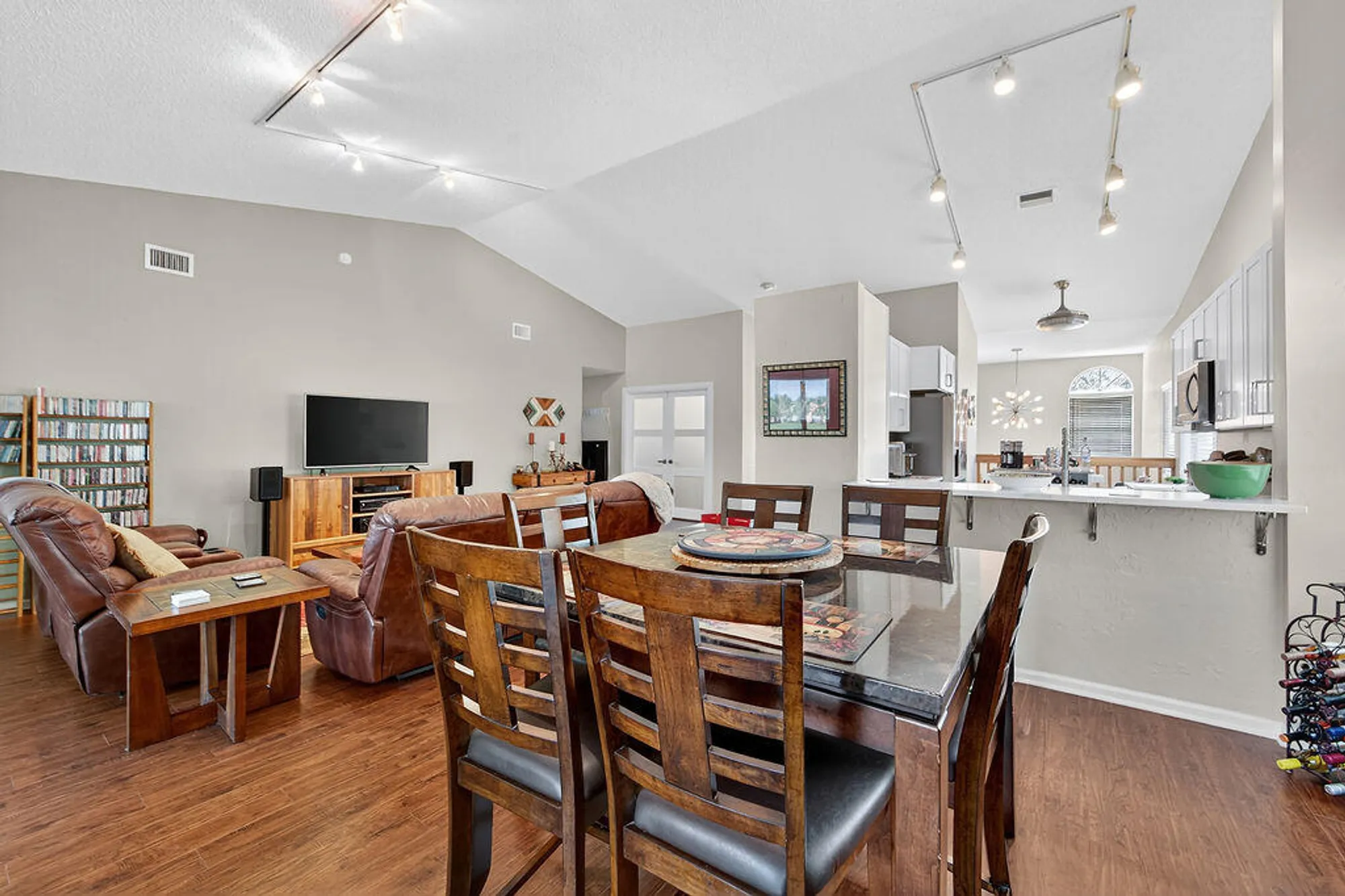 Property Slideshow image 13 of 63 | 9673 shadybrook dr apt 201, Boynton Beach, FL, 33437