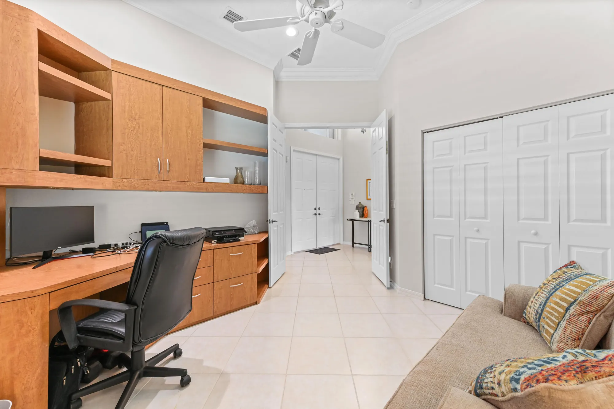 Property Slideshow image 10 of 38 | 9752 donato way, Lake Worth, FL, 33467