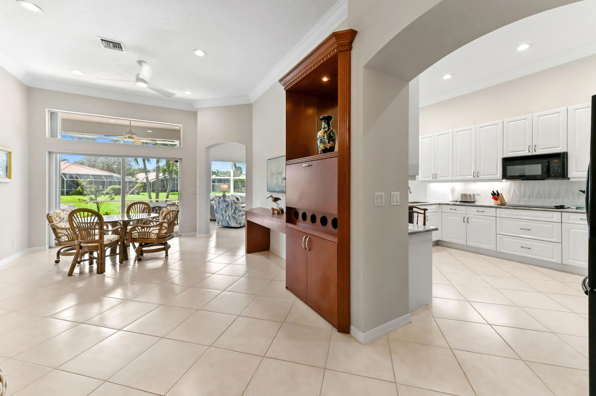Property Slideshow image 14 of 38 | 9752 donato way, Lake Worth, FL, 33467