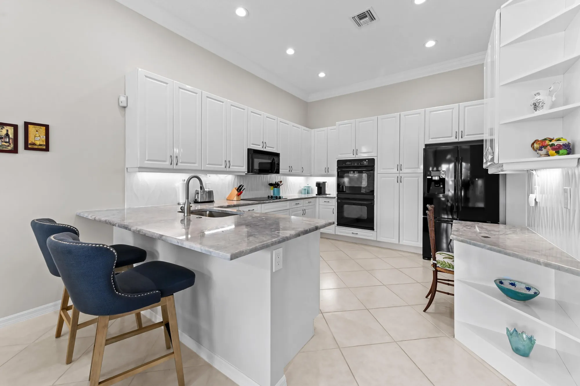 Property Slideshow image 20 of 38 | 9752 donato way, Lake Worth, FL, 33467