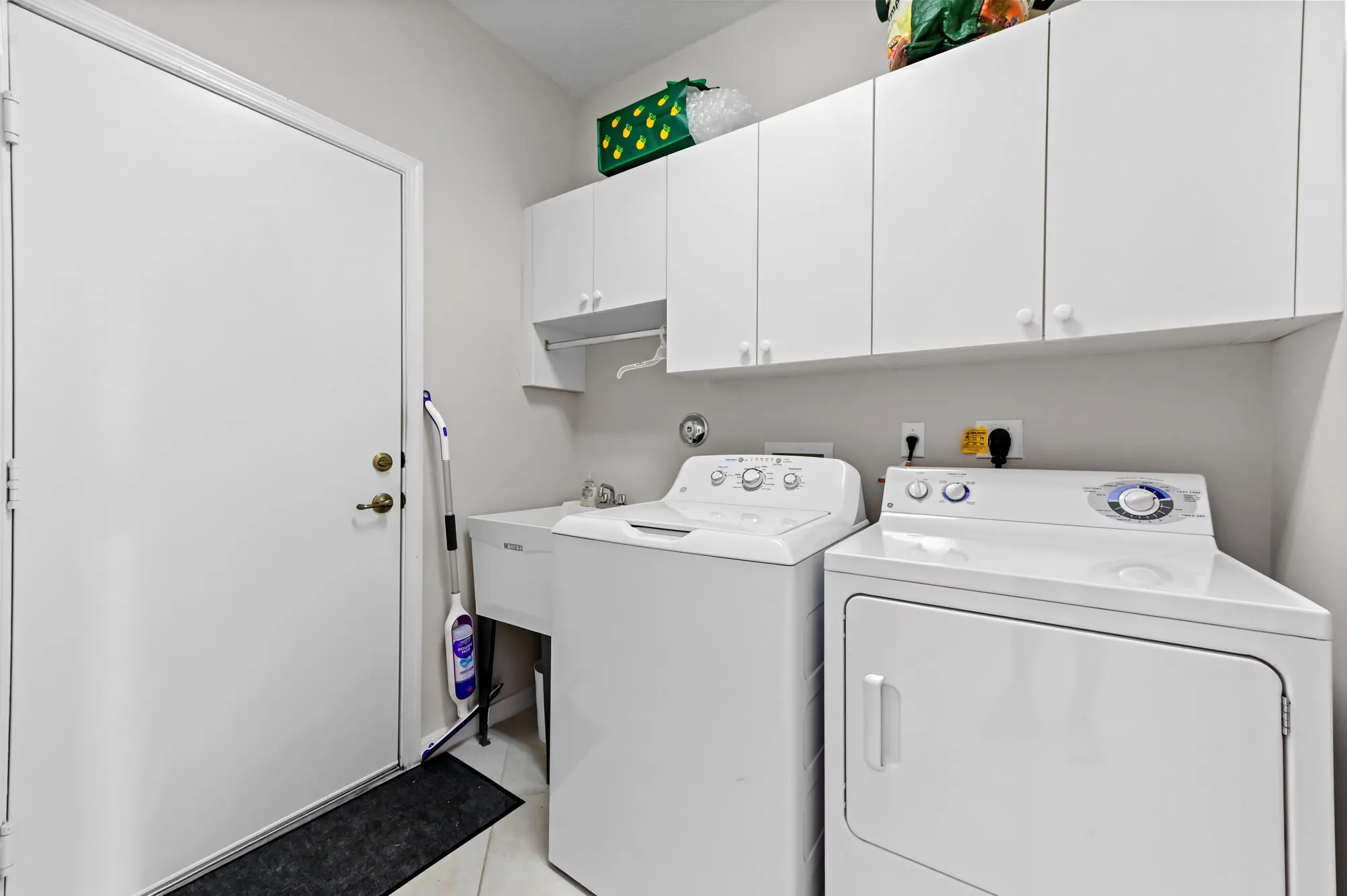 Property Slideshow image 25 of 38 | 9752 donato way, Lake Worth, FL, 33467