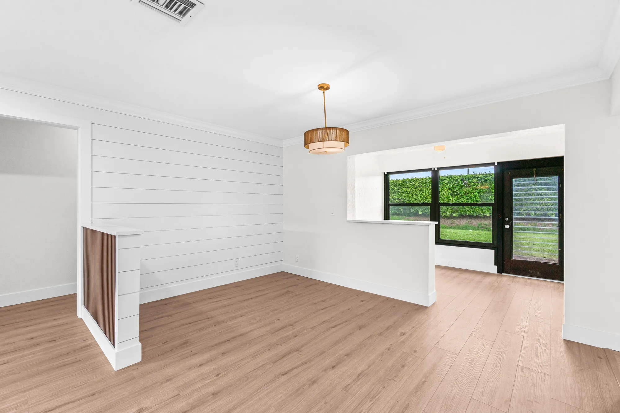 Property Slideshow image 8 of 23 | 4657 greentree pl a, Boynton Beach, FL, 33436