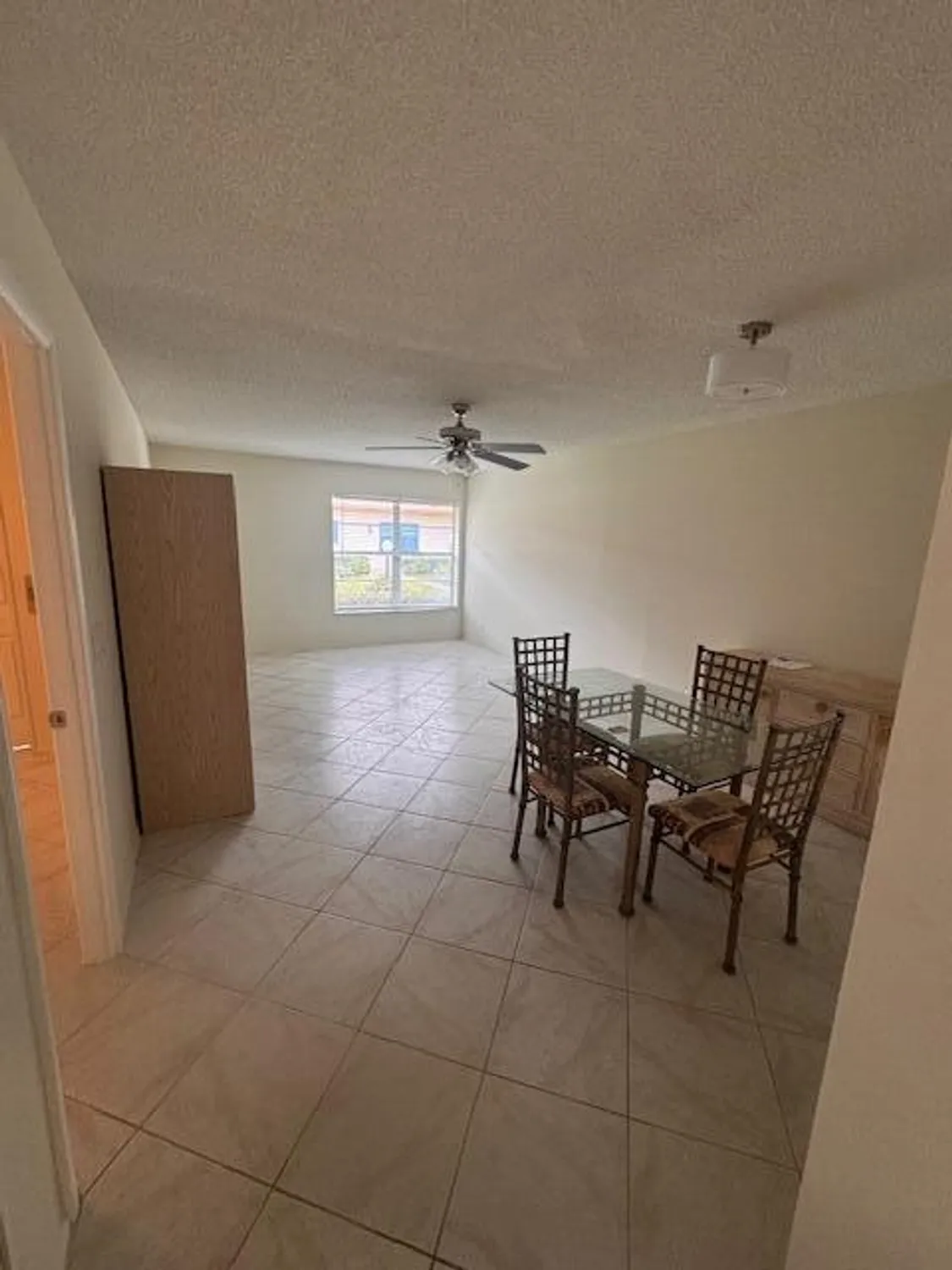 Property Slideshow image 6 of 32 | 12016 greenway cir 108, Royal Palm Beach, FL, 33411