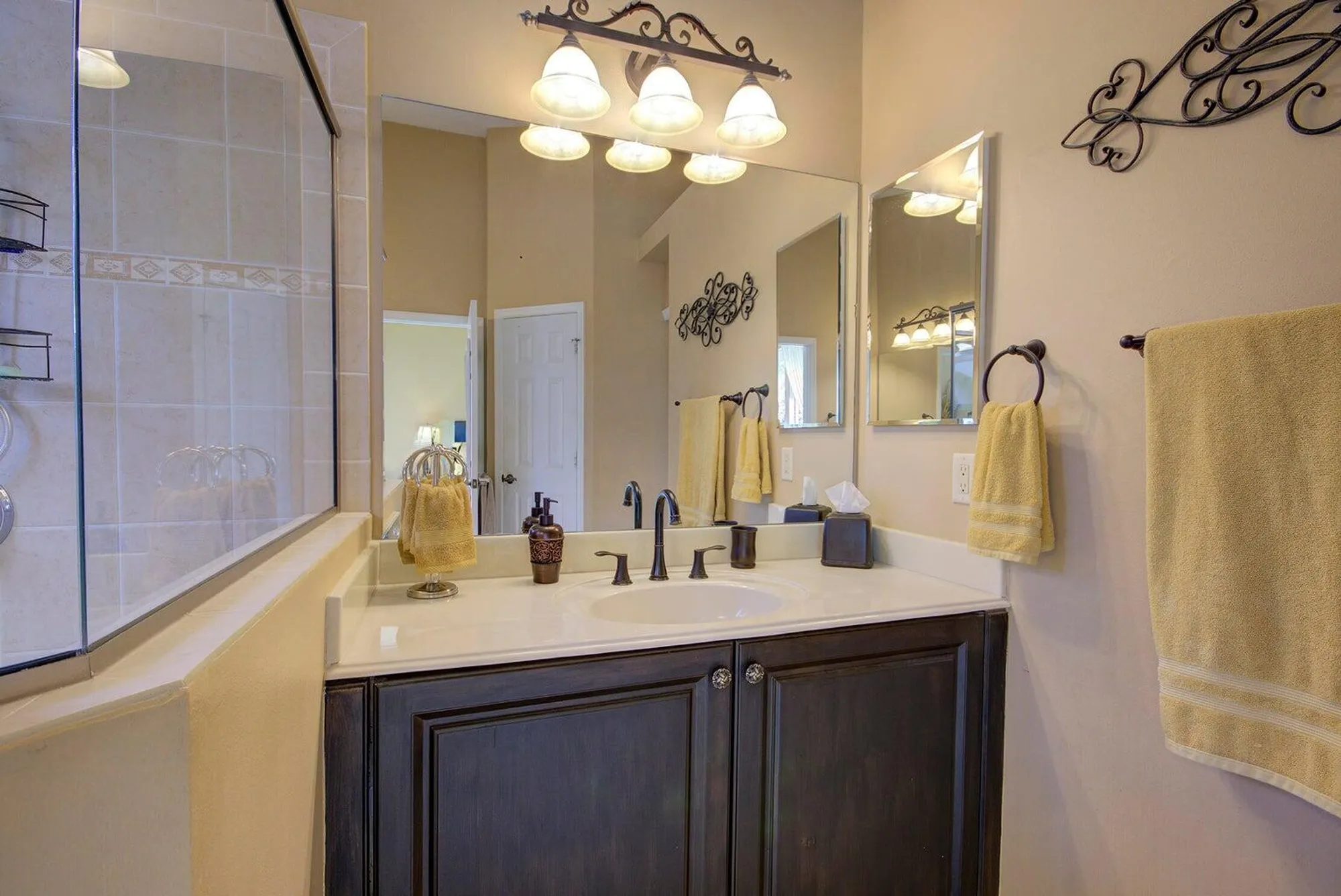 Property Slideshow image 20 of 38 | 10112 sw oak tree cir, Port Saint Lucie, FL, 34987