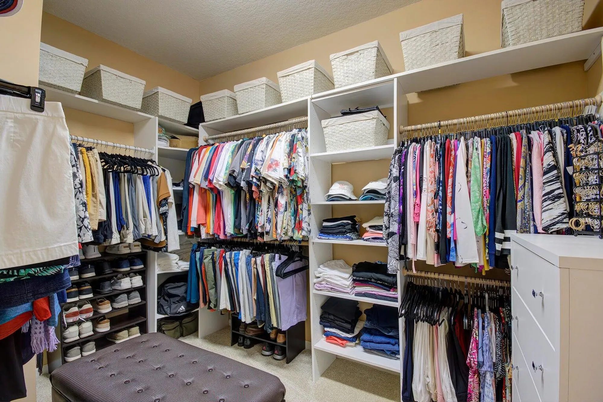 Property Slideshow image 21 of 38 | 10112 sw oak tree cir, Port Saint Lucie, FL, 34987