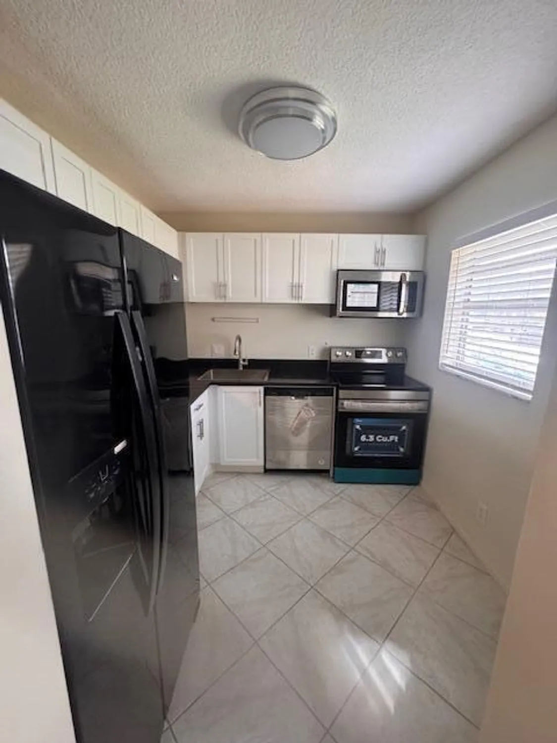 Property Slideshow image 18 of 32 | 12016 greenway cir 108, Royal Palm Beach, FL, 33411