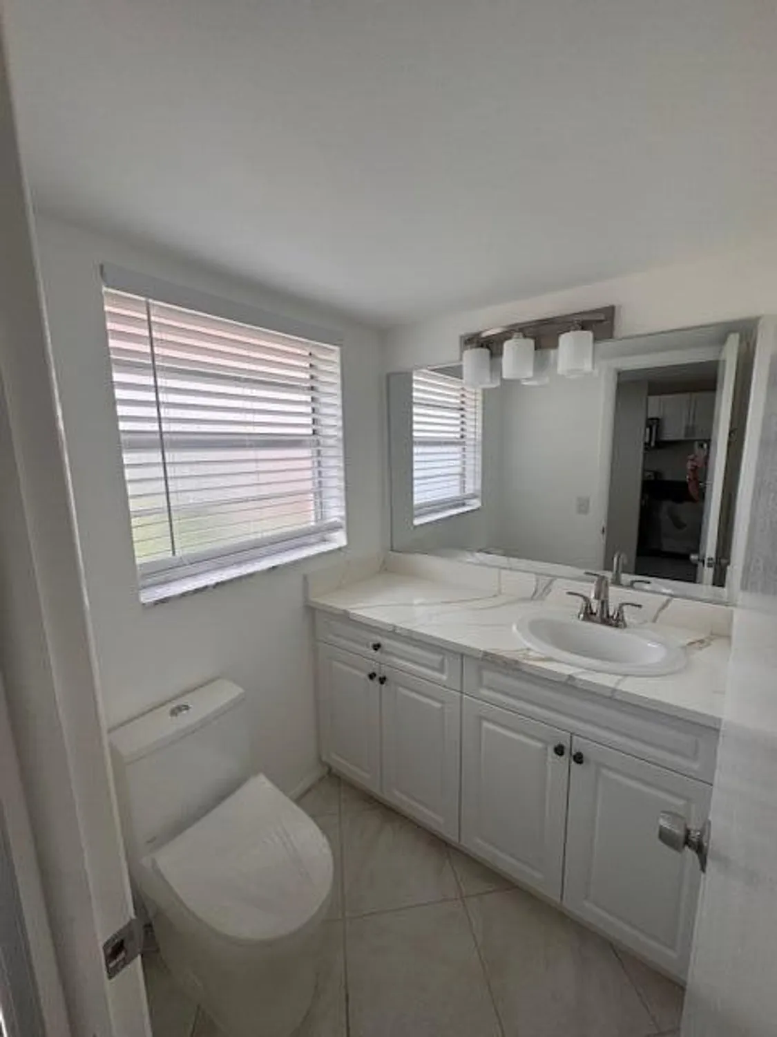 Property Slideshow image 11 of 32 | 12016 greenway cir 108, Royal Palm Beach, FL, 33411