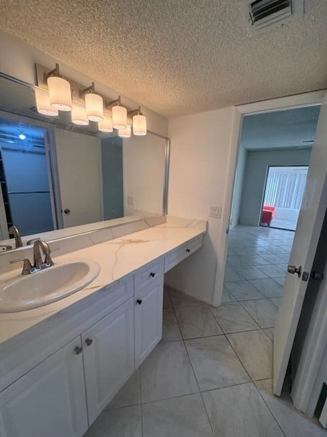 Property Slideshow image 26 of 32 | 12016 greenway cir 108, Royal Palm Beach, FL, 33411
