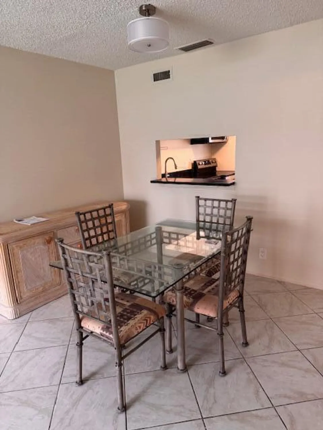 Property Slideshow image 9 of 32 | 12016 greenway cir 108, Royal Palm Beach, FL, 33411