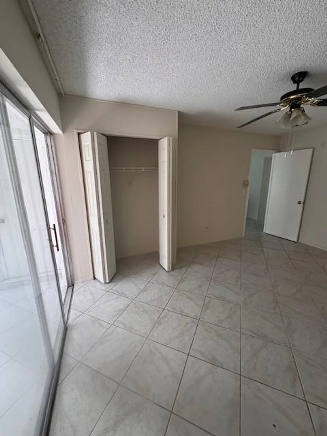 Property Slideshow image 22 of 32 | 12016 greenway cir 108, Royal Palm Beach, FL, 33411