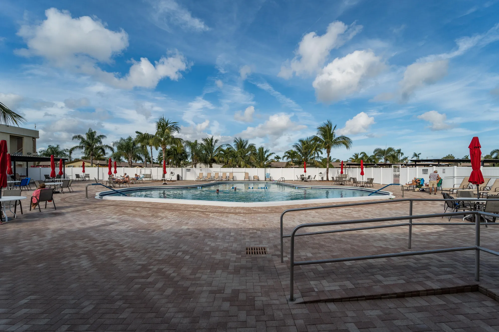 Property Slideshow image 33 of 33 | 2822 crosley dr b, West Palm Beach, FL, 33415