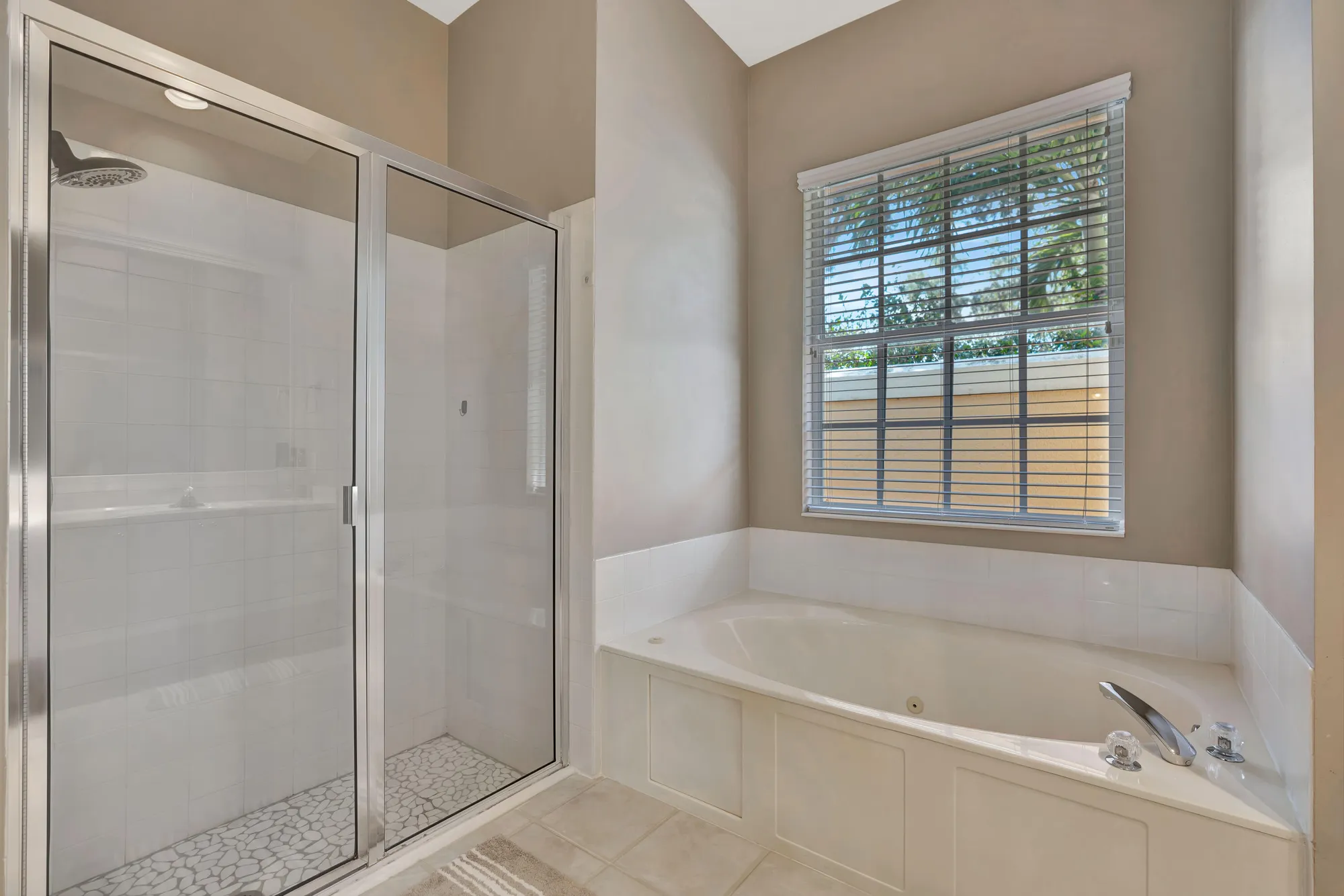 Property Slideshow image 29 of 47 | 2202 allen creek rd, West Palm Beach, FL, 33411