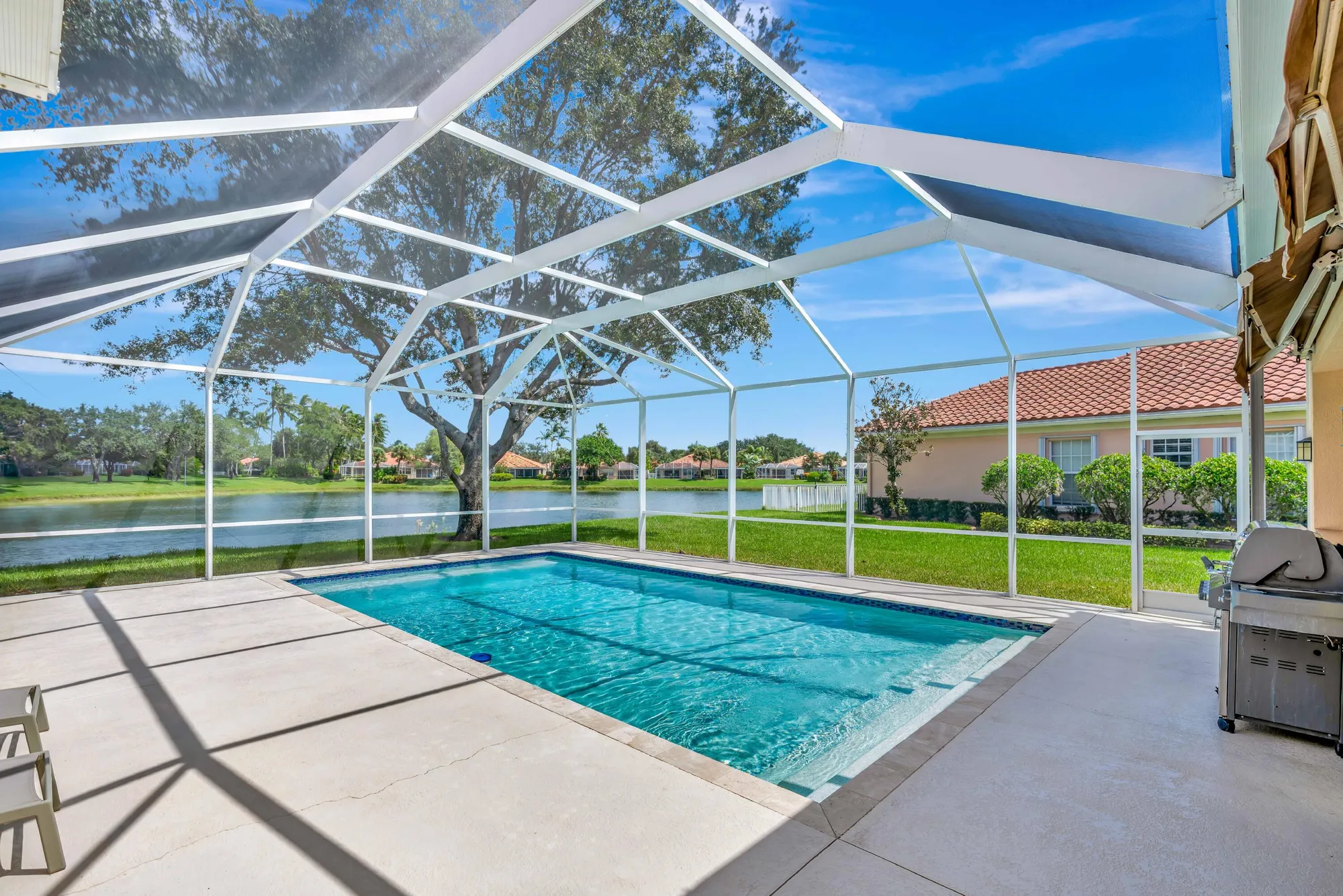 Property Slideshow image 10 of 47 | 2202 allen creek rd, West Palm Beach, FL, 33411