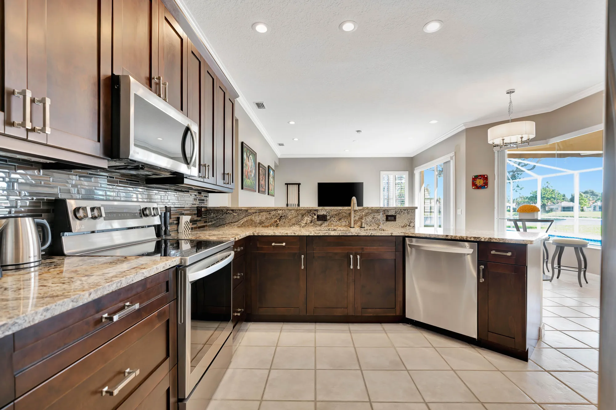 Property Slideshow image 17 of 47 | 2202 allen creek rd, West Palm Beach, FL, 33411