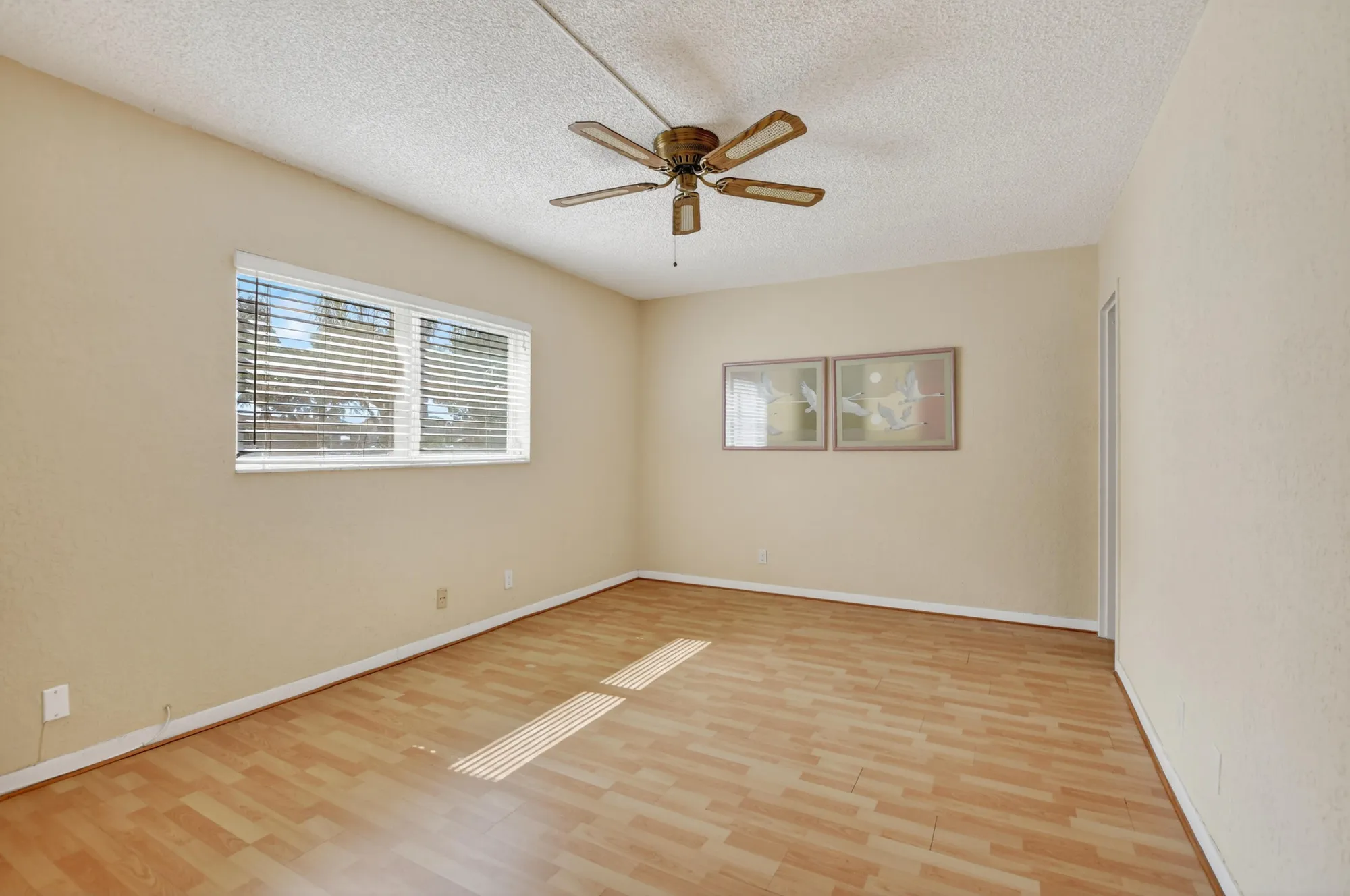 Property Slideshow image 11 of 37 | 6 abbey ln apt 106, Delray Beach, FL, 33446