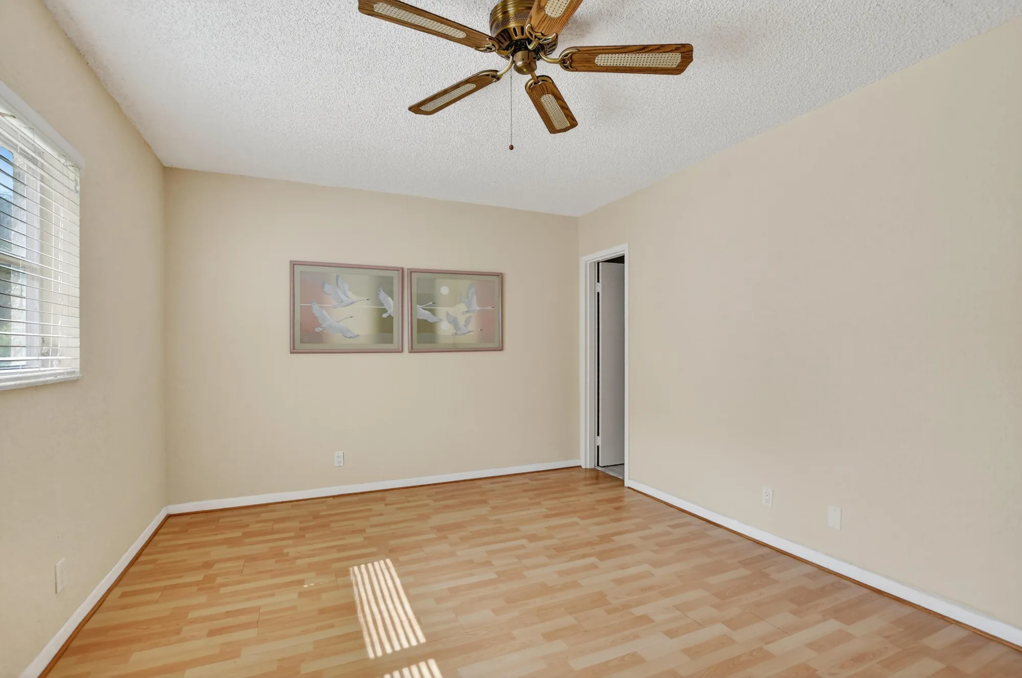Property Slideshow image 16 of 37 | 6 abbey ln apt 106, Delray Beach, FL, 33446
