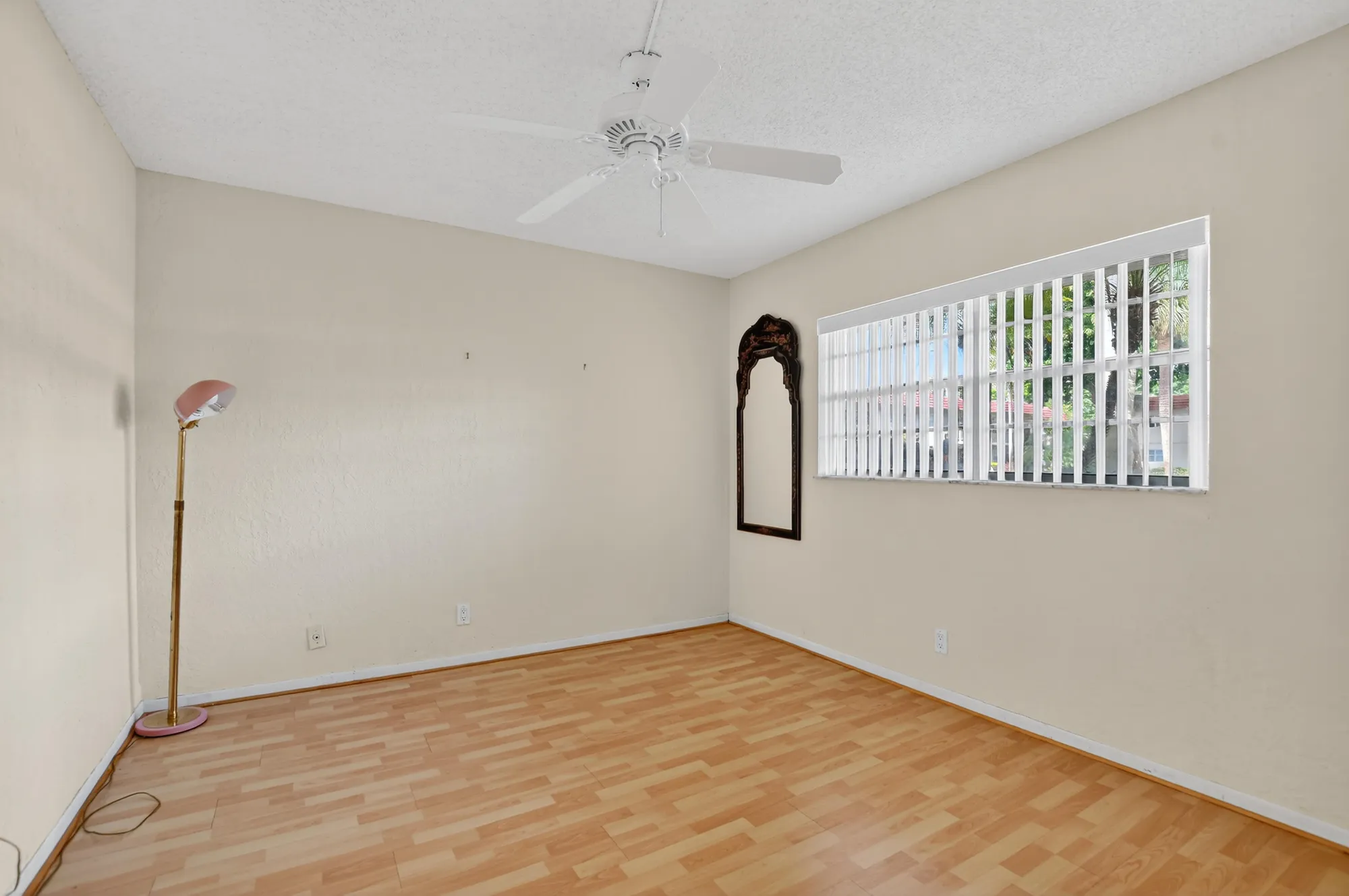 Property Slideshow image 10 of 37 | 6 abbey ln apt 106, Delray Beach, FL, 33446