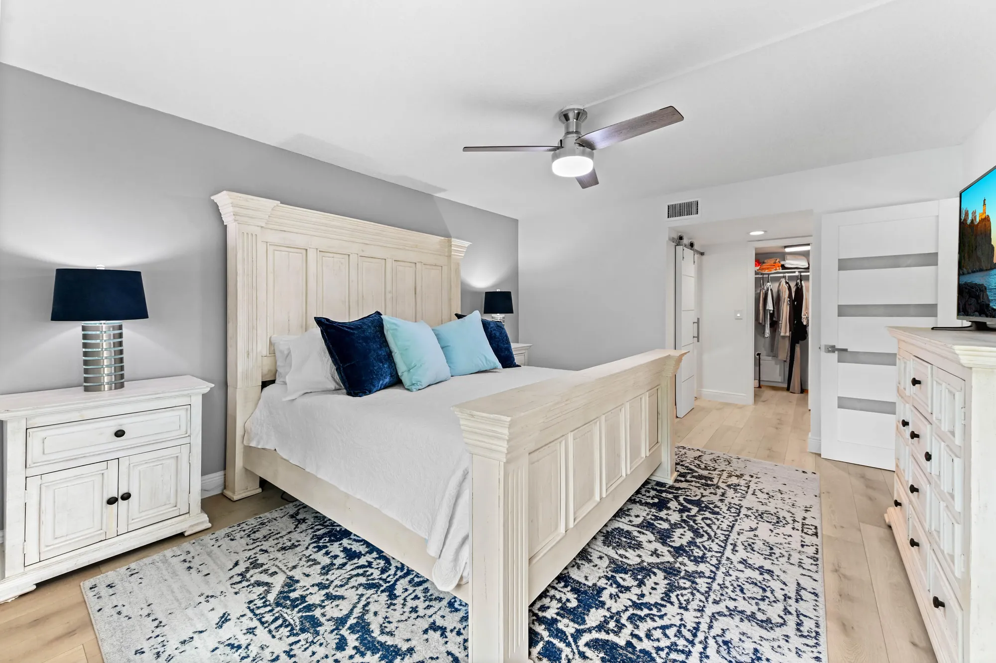 Property Slideshow image 15 of 32 | 5505 fairway park dr 201, Boynton Beach, FL, 33437