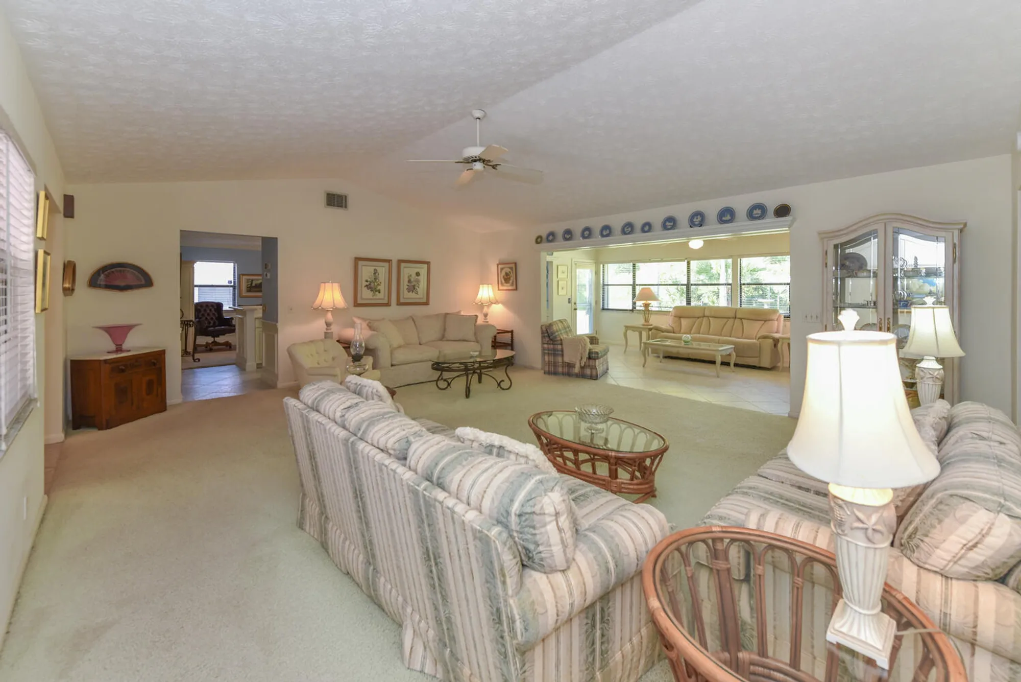 Property Slideshow image 4 of 49 | 12812 se royal troon ct, Hobe Sound, FL, 33455
