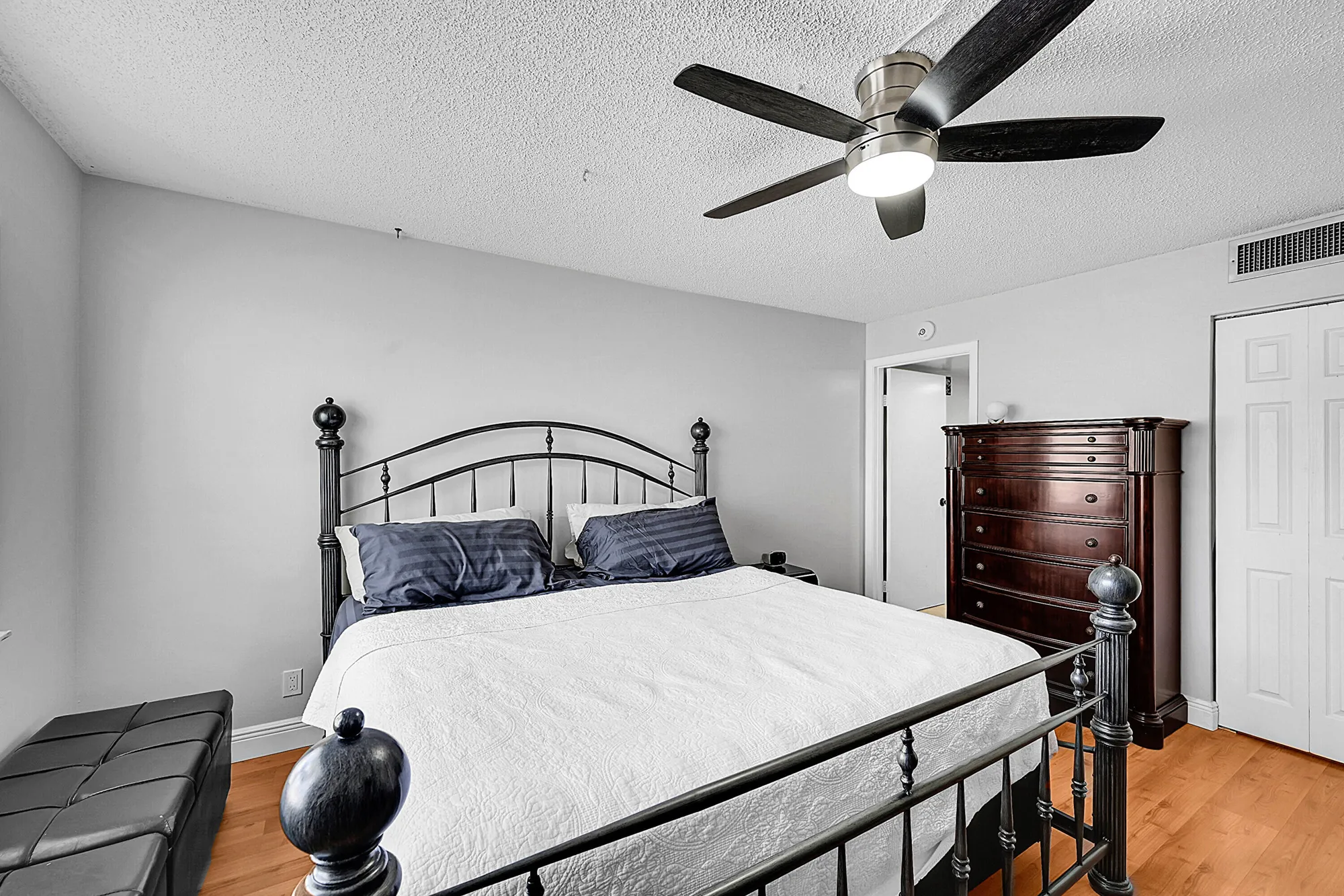 Property Slideshow image 12 of 25 | 2900 sw 22nd ave apt 512, Delray Beach, FL, 33445