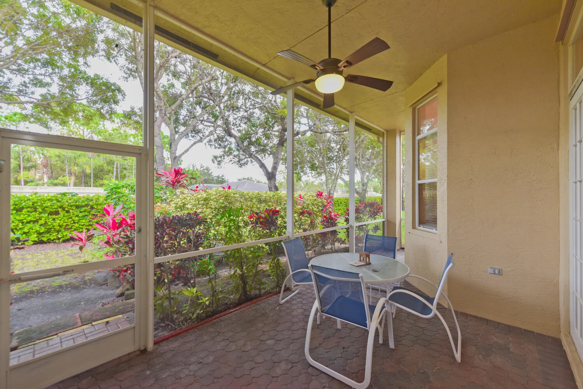 Property Slideshow image 23 of 48 | 9565 via elegante, Wellington, FL, 33411
