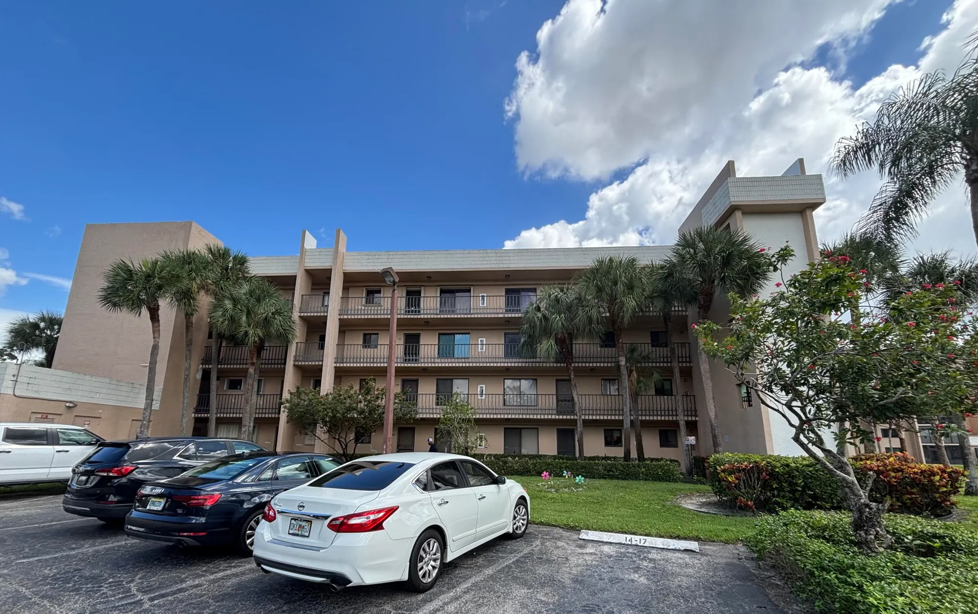 Property Slideshow image 29 of 29 | 4820 lucerne lakes blvd w apt 107, Greenacres, FL, 33467