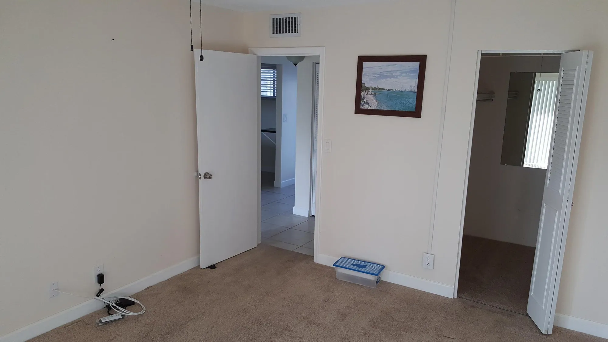 Property Slideshow image 8 of 17 | 2534 garden dr 202, Lake Worth, FL, 33461