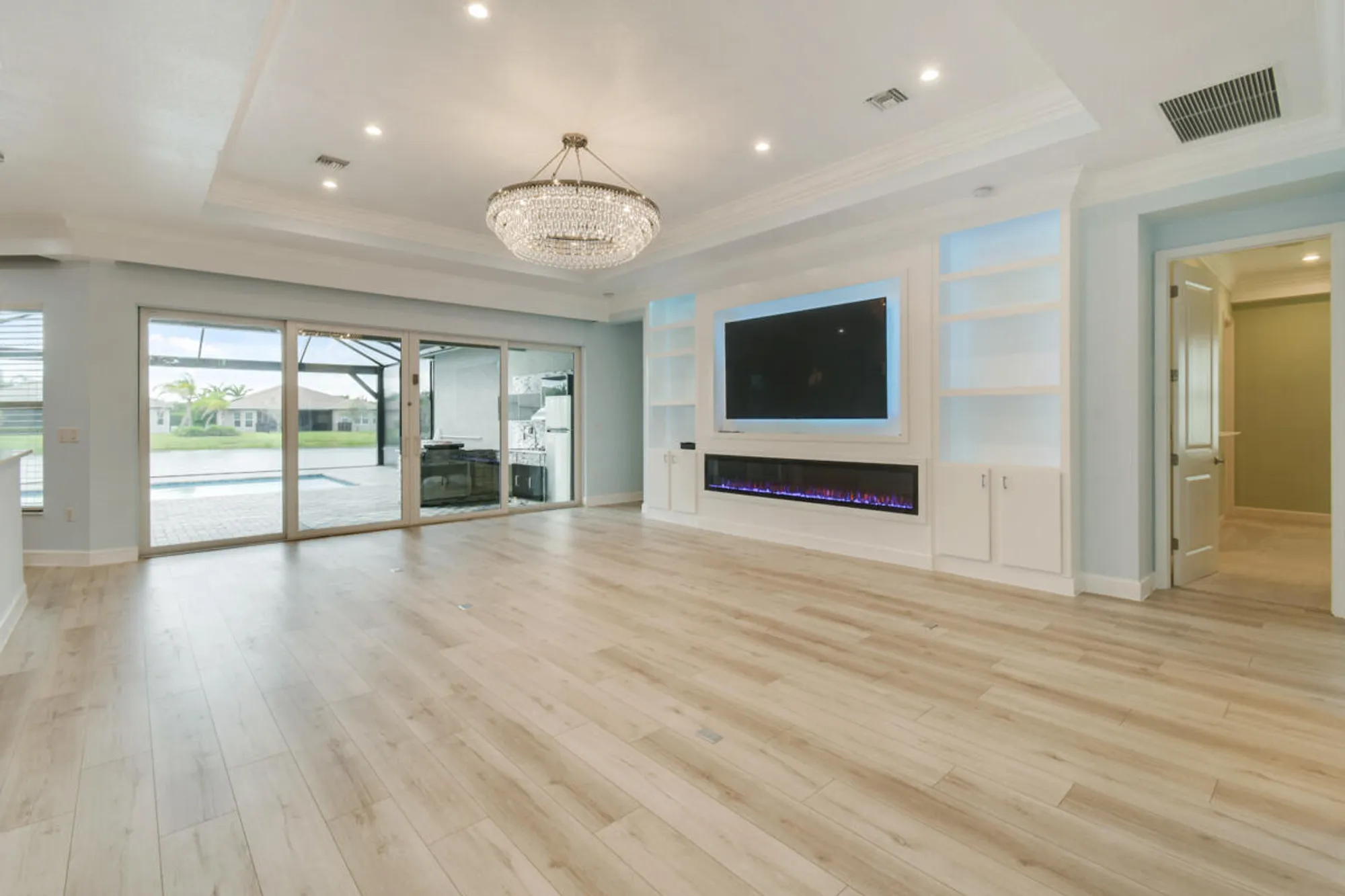 Property Slideshow image 15 of 108 | 10985 sw ivory springs ln, Port Saint Lucie, FL, 34987