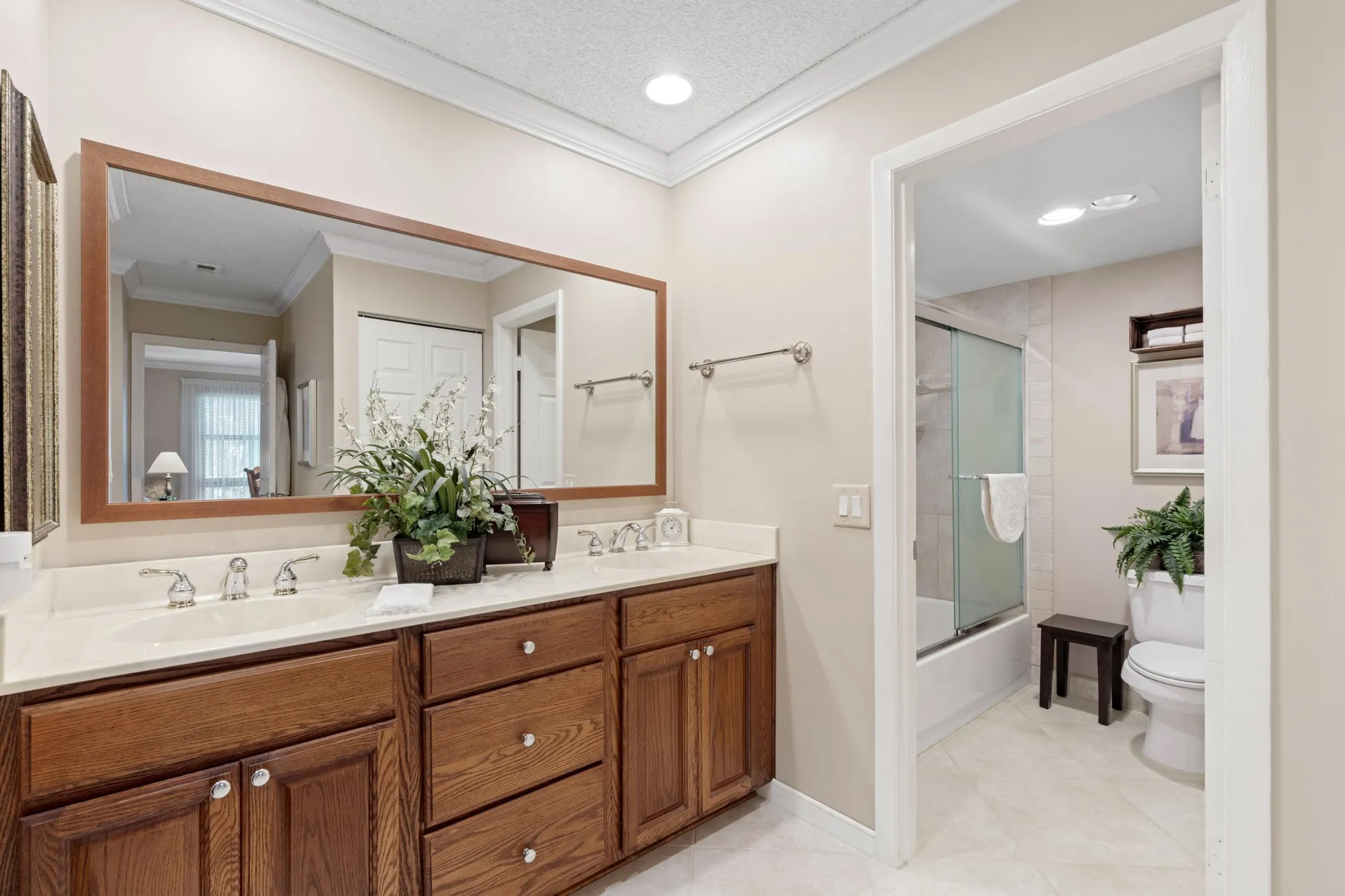 Property Slideshow image 13 of 47 | 21734 arriba real apt 32b, Boca Raton, FL, 33433