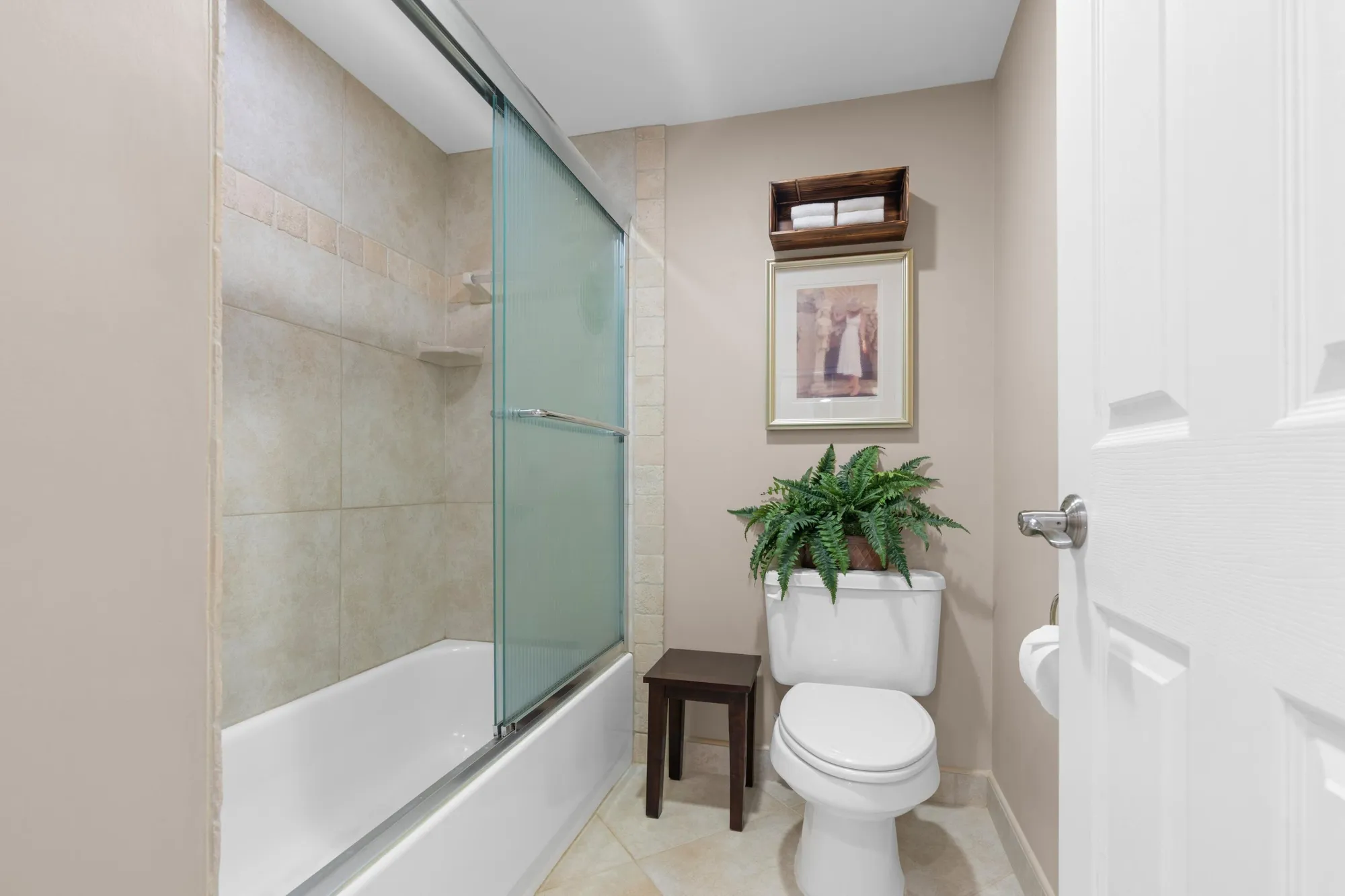 Property Slideshow image 14 of 47 | 21734 arriba real apt 32b, Boca Raton, FL, 33433