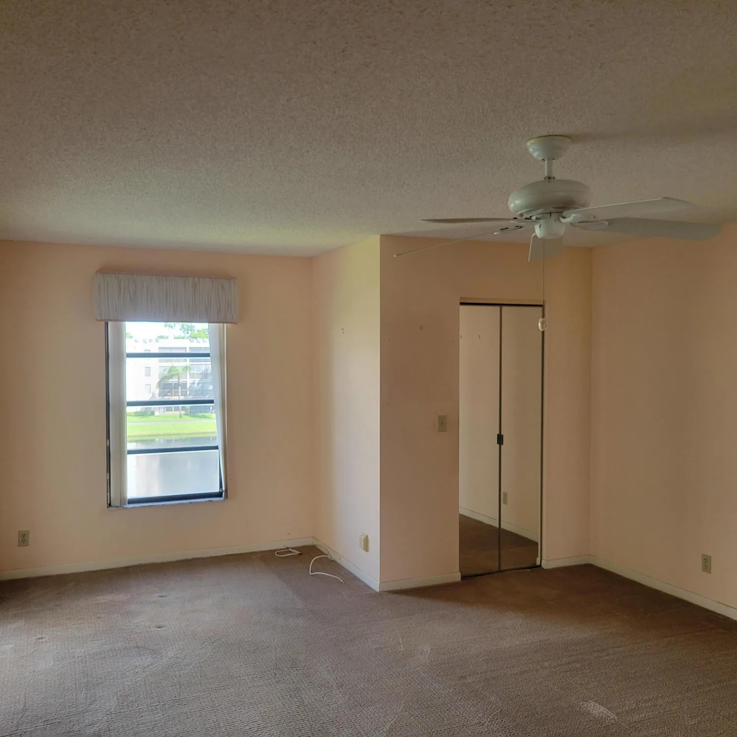 Property Slideshow image 6 of 29 | 7351 kinghurst dr 404, Delray Beach, FL, 33446