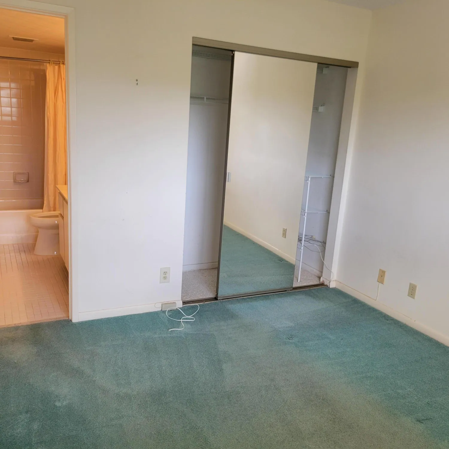 Property Slideshow image 9 of 29 | 7351 kinghurst dr 404, Delray Beach, FL, 33446